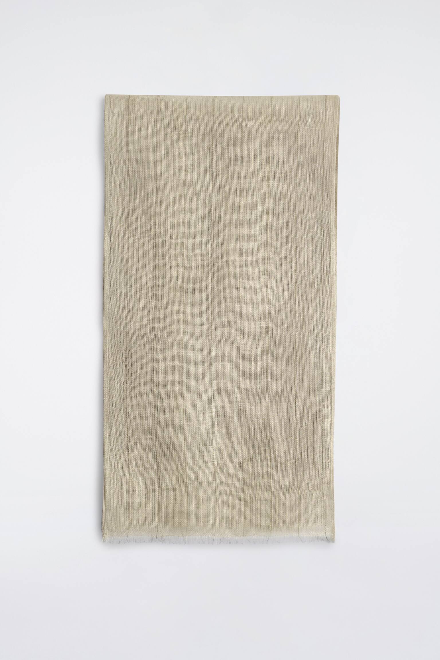 צעיף פשתן עם פרנזים - בז' / פסים/KHAKI / STRIPED - 1