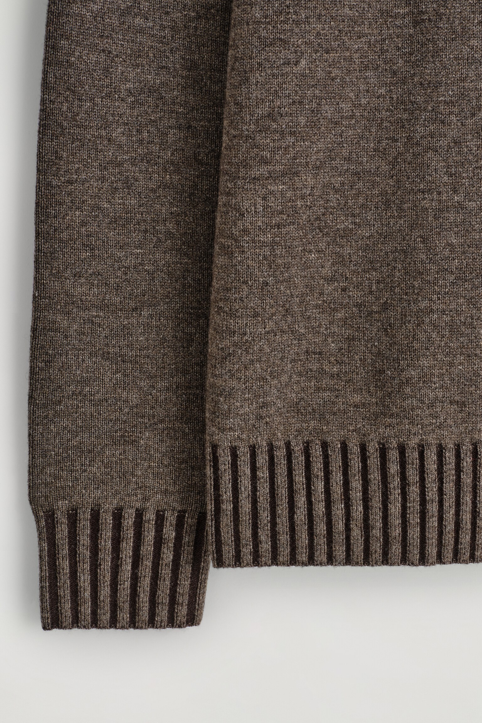 MERINO-CASHMERE ROLL-NECK JUMPER - BROWN MÉLANGE - 3
