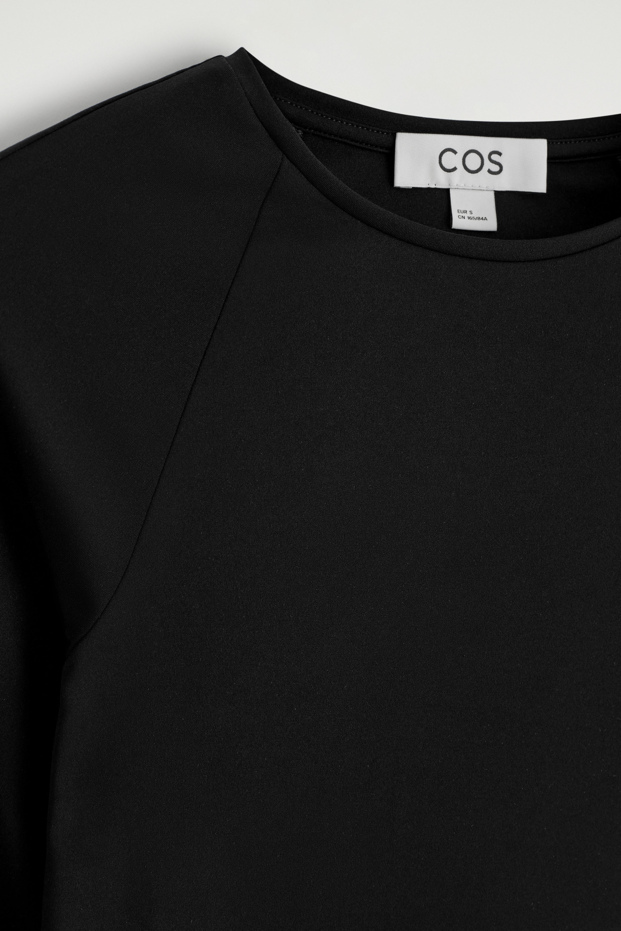 StillMedia/DescriptiveDetail