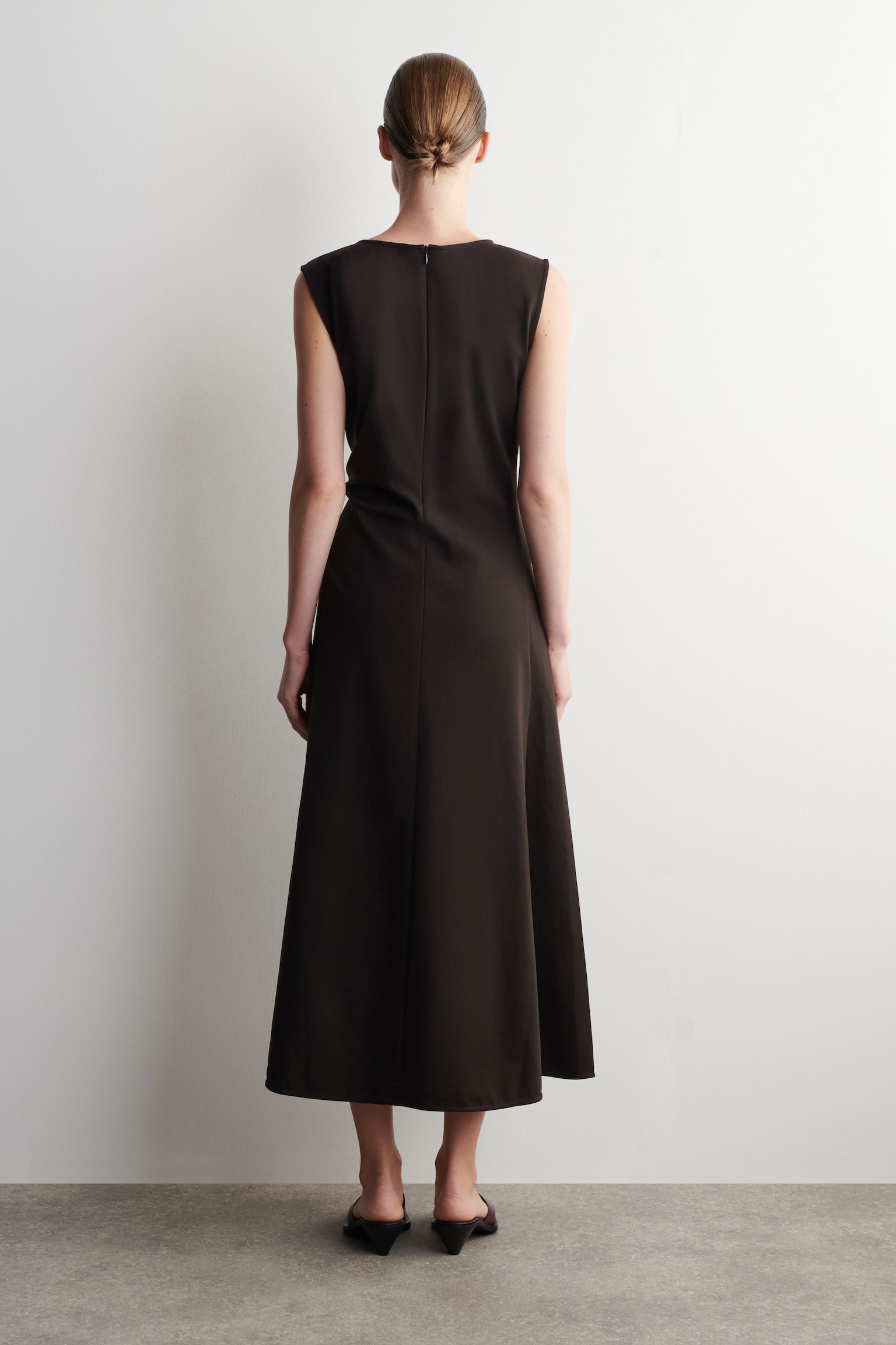 שמלת מידי מבד ג'רז'י עם פיתול - 4