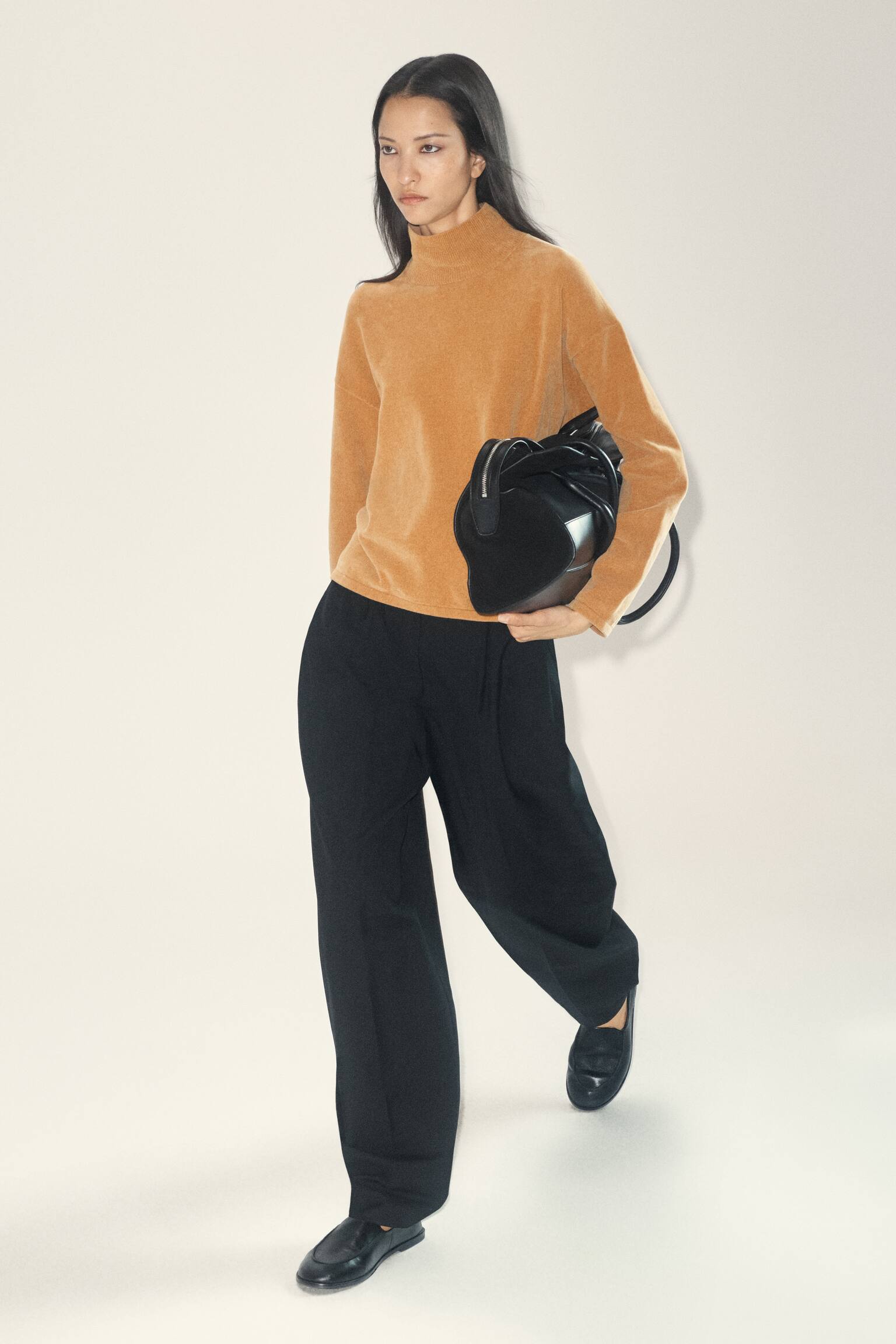 PULLOVER AUS CHENILLE MIT KRAGEN - BRAUN/BRAUN - 6