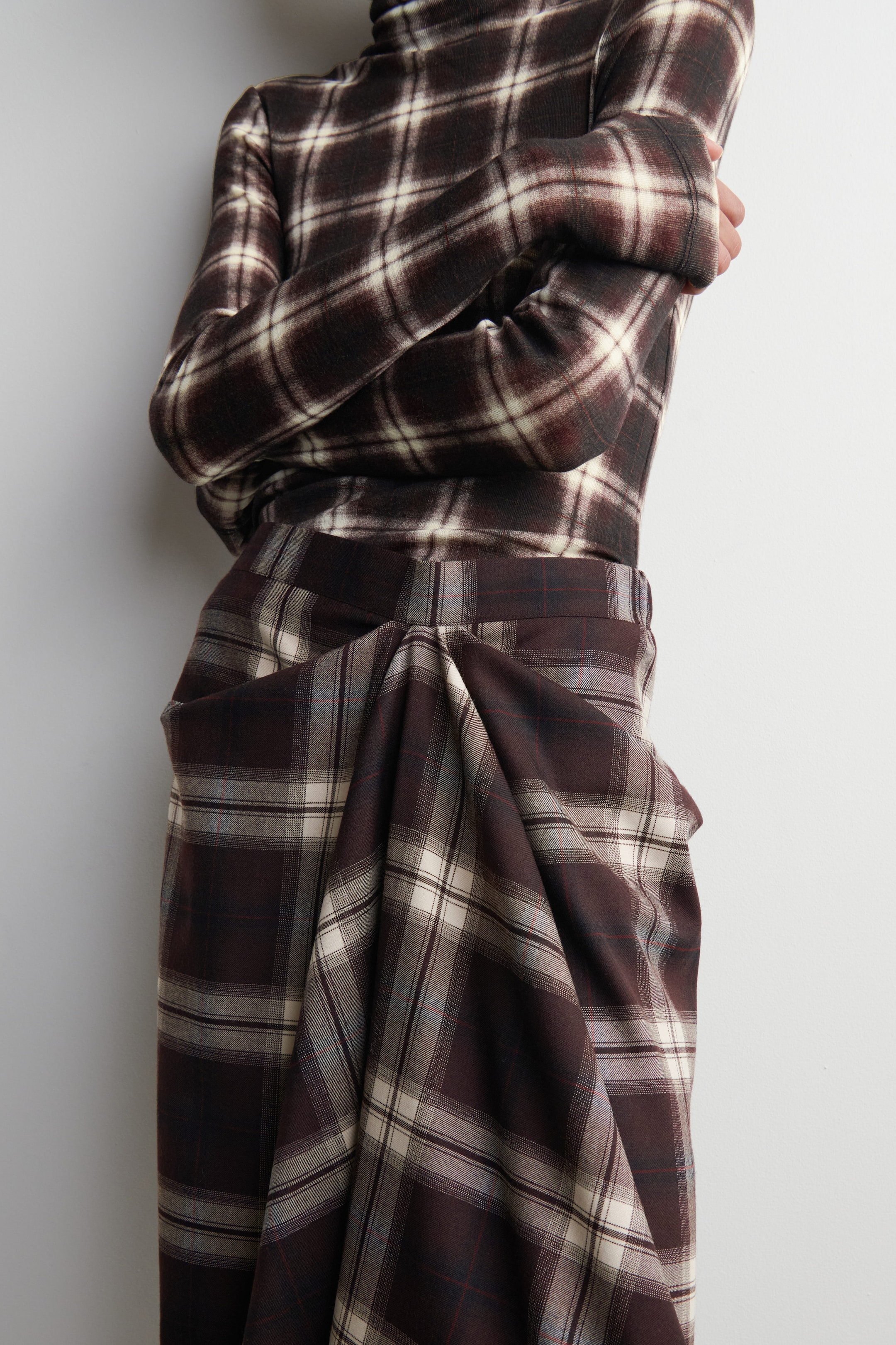 DRAPED CHECKED MIDI SKIRT