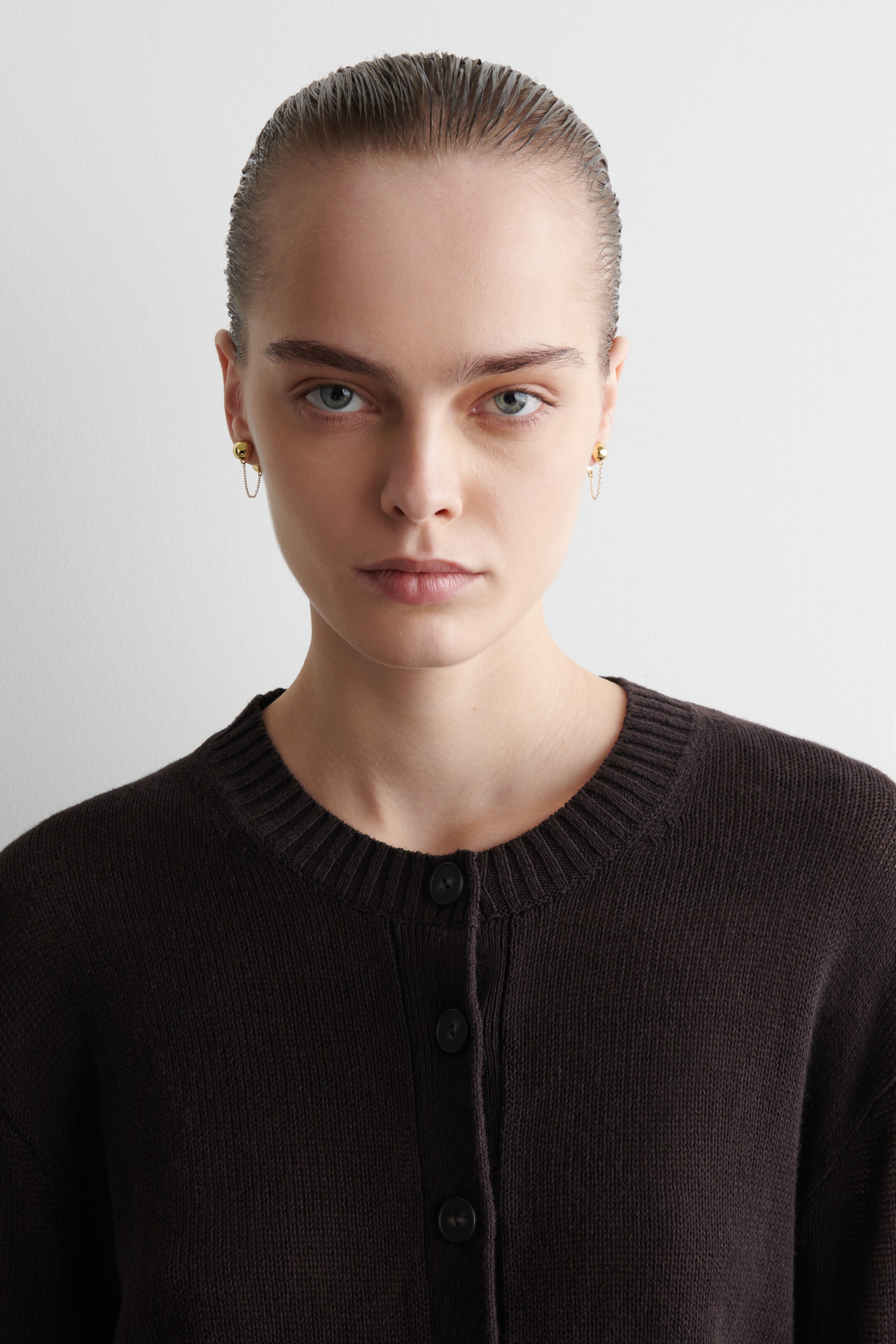 Agrandir l'image: BOUCLES D'OREILLES À CHAÎNE ET GALETS - DORÉ - FEMME | H&M FR 1