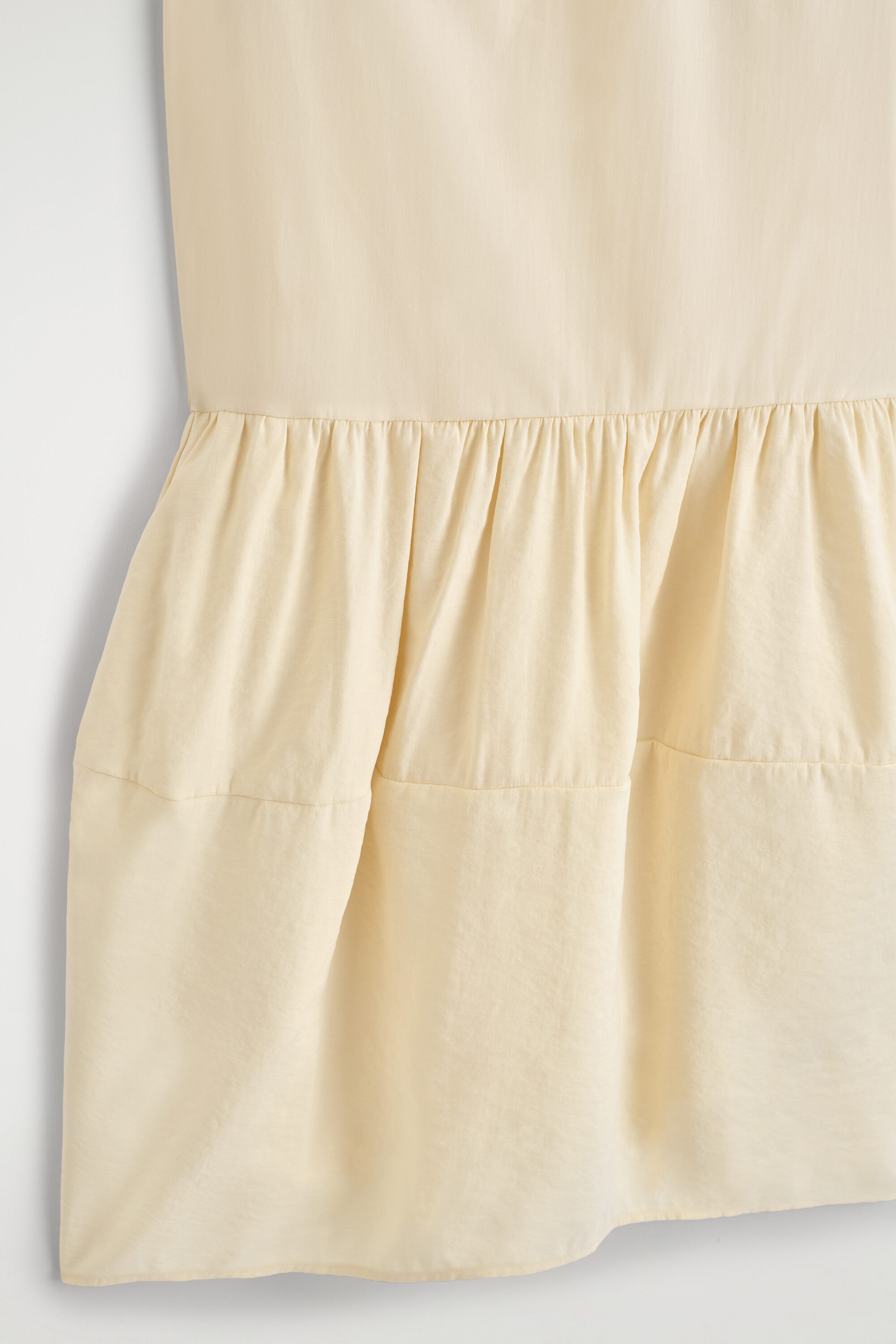 StillMedia/DescriptiveDetail