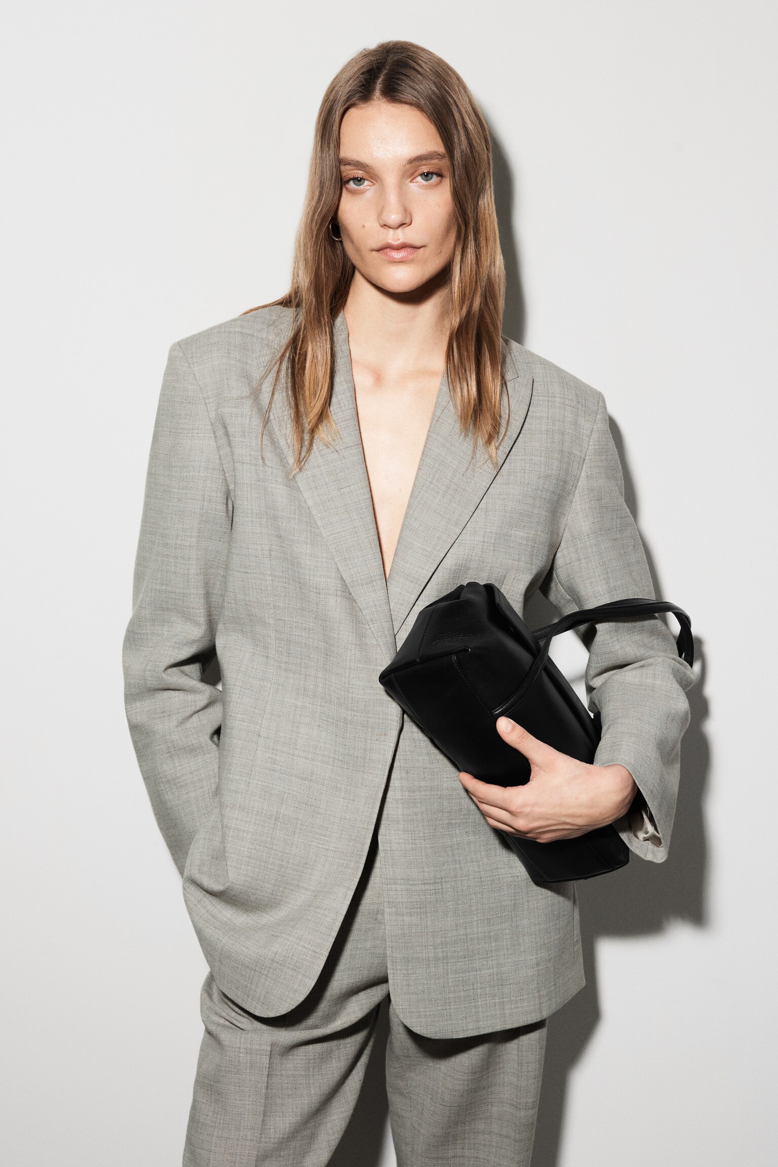 ŠTRUKTÚROVANÉ SAKO Z VLNENEJ ZMESI - TAUPE MELÍR - 8