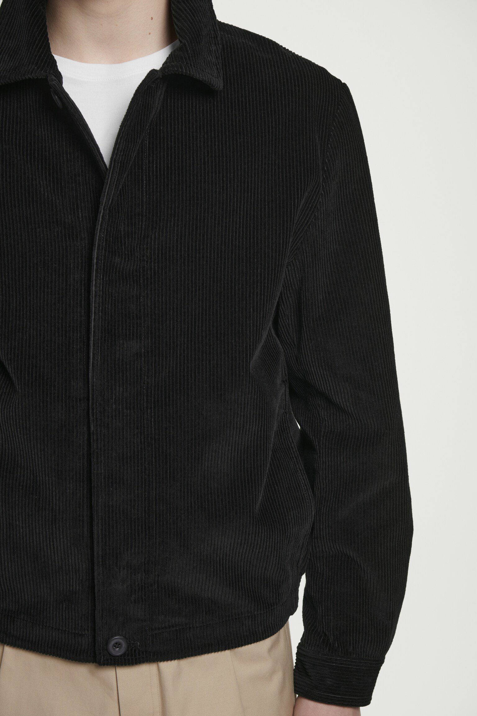 RELAXED COTTON-CORDUROY OVERSHIRT - BLACK - 10