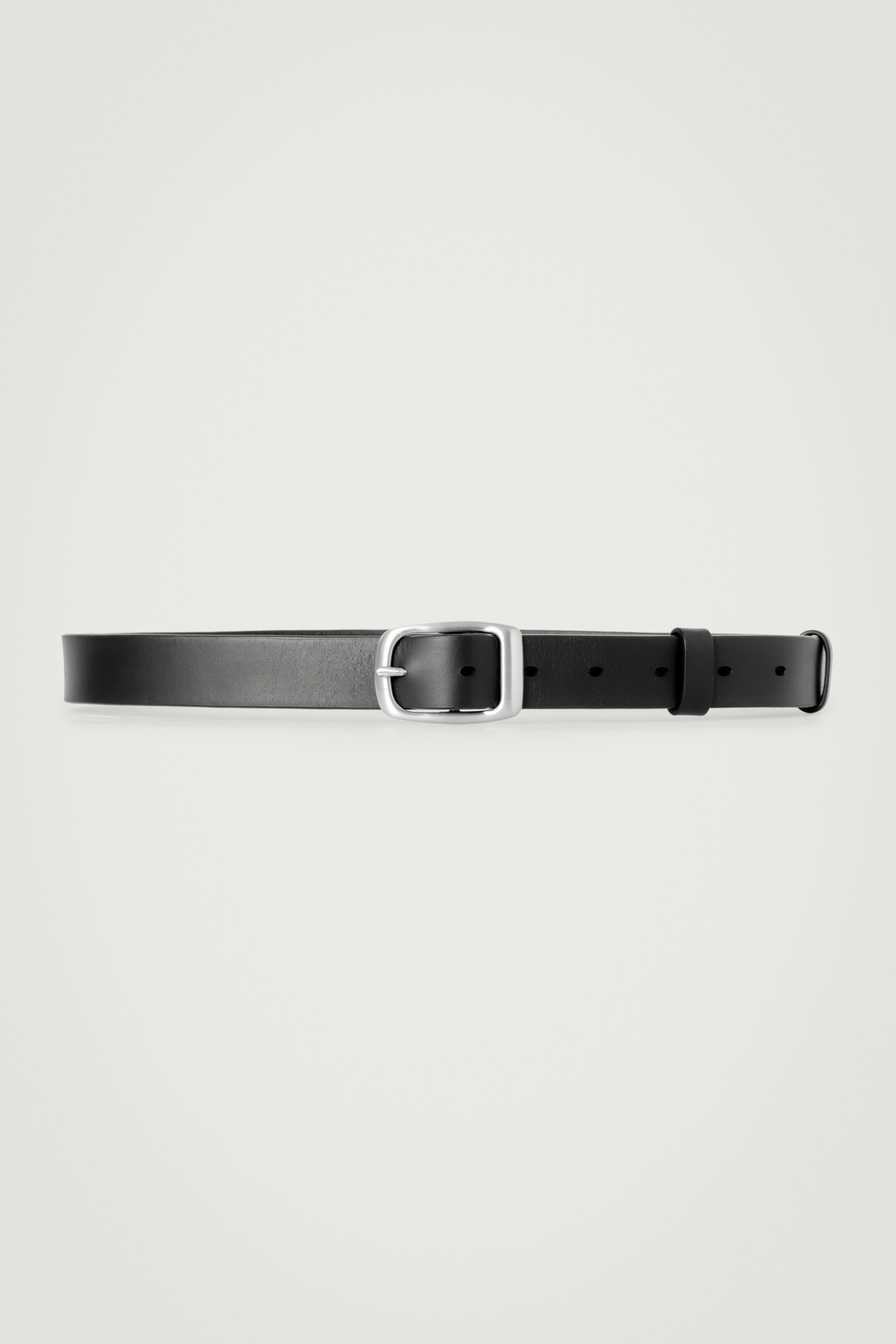 View larger image: CURVED-BUCKLE LEATHER BELT - BLACK - Men | H&M GB 2