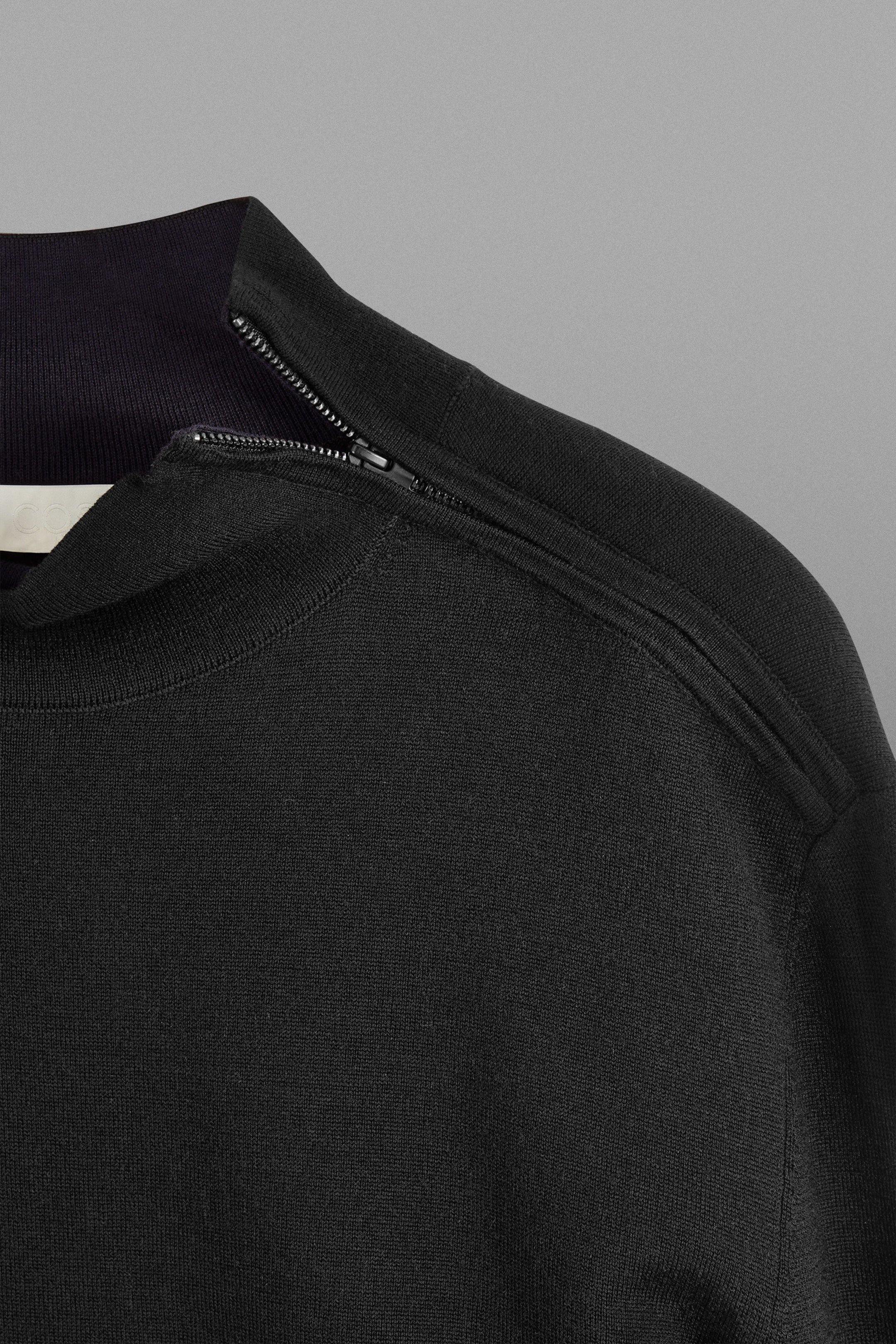 StillMedia/DescriptiveDetail