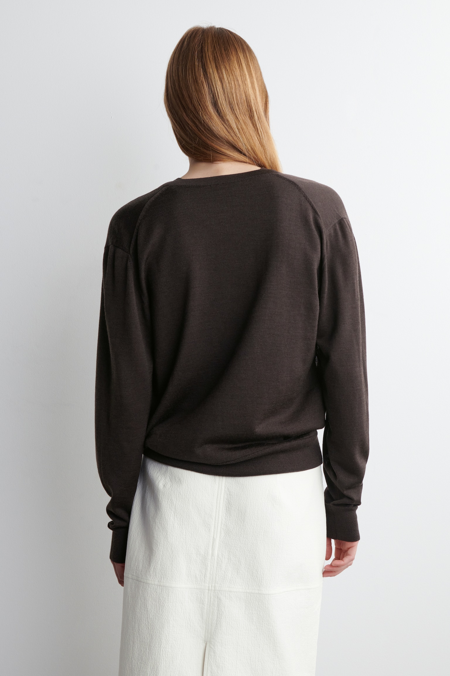 CARDIGAN IN LANA MERINO EFFETTO SOVRAPPOSTO - MARRONE SCURO - 4