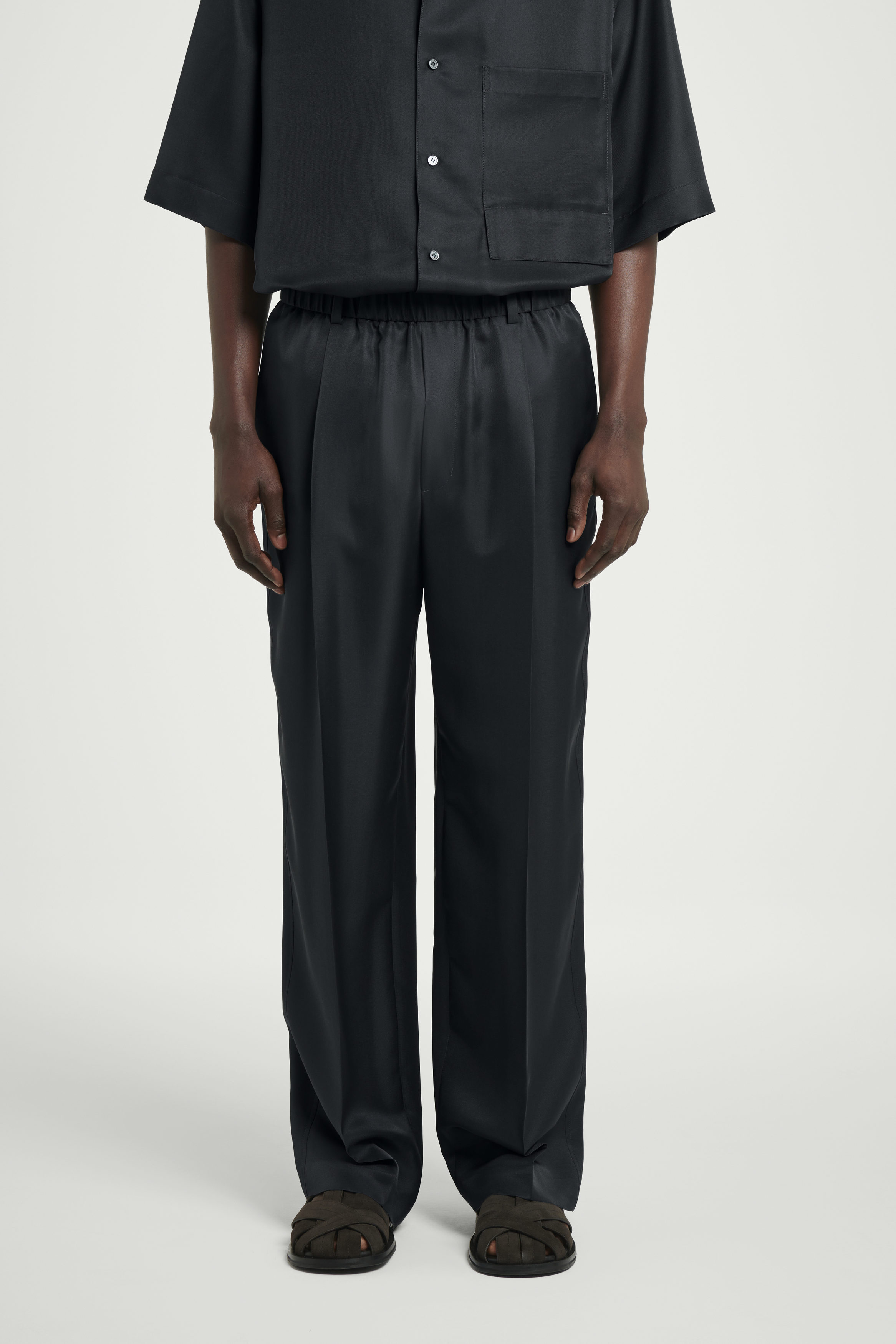 週末セール　セオリー 22AW SATIN TEXTURE PLT COMBO Soleil Textured Pant – Z SUPPLY