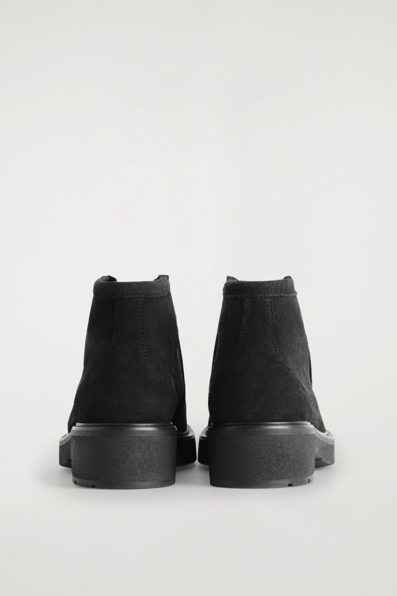 ANKLE BOOTS AUS VELOURSLEDER MIT SCHNÜRUNG - SCHWARZ - 3