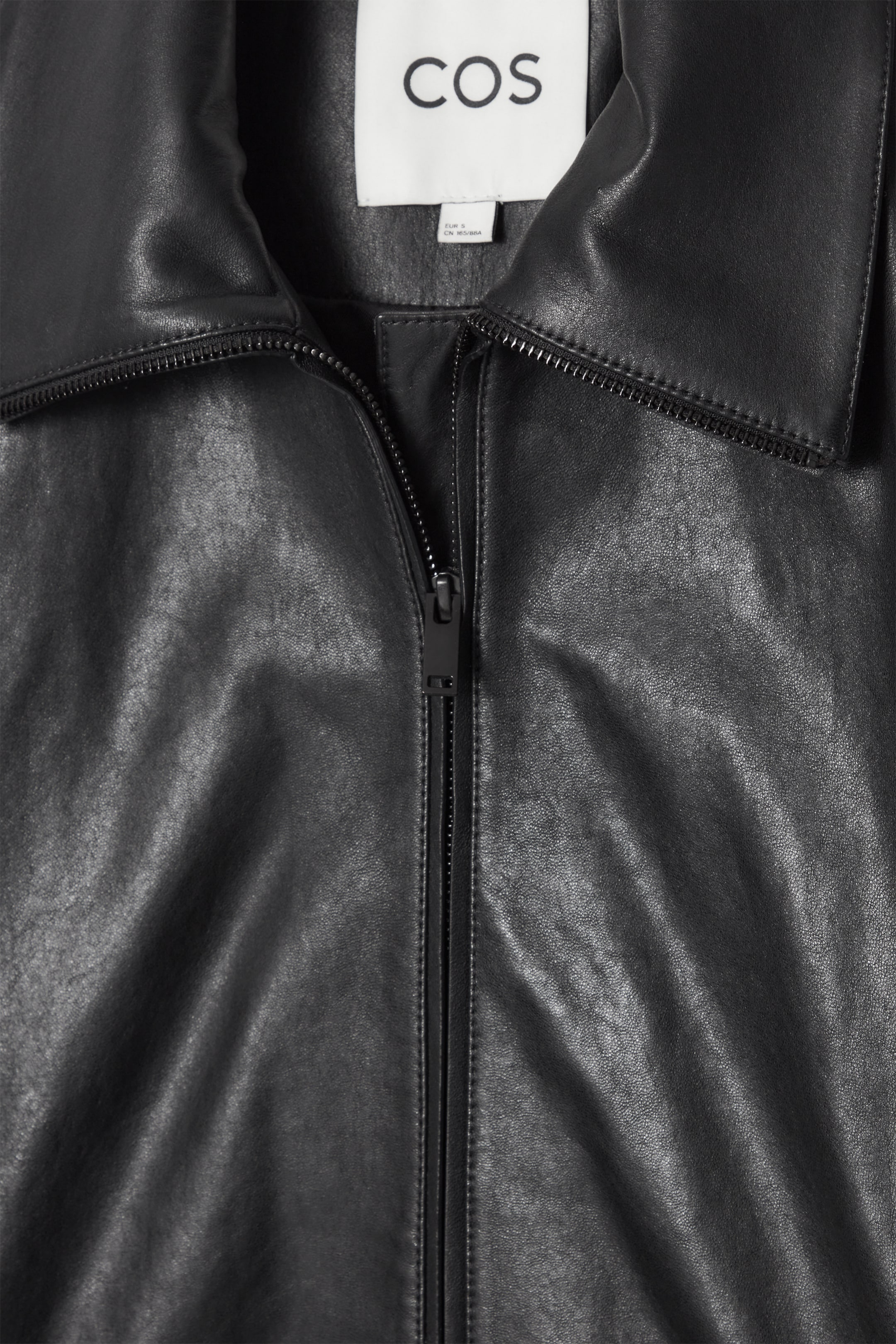 View larger image: WAISTED LEATHER TRUCKER JACKET - BLACK - Ladies | H&M GB 3