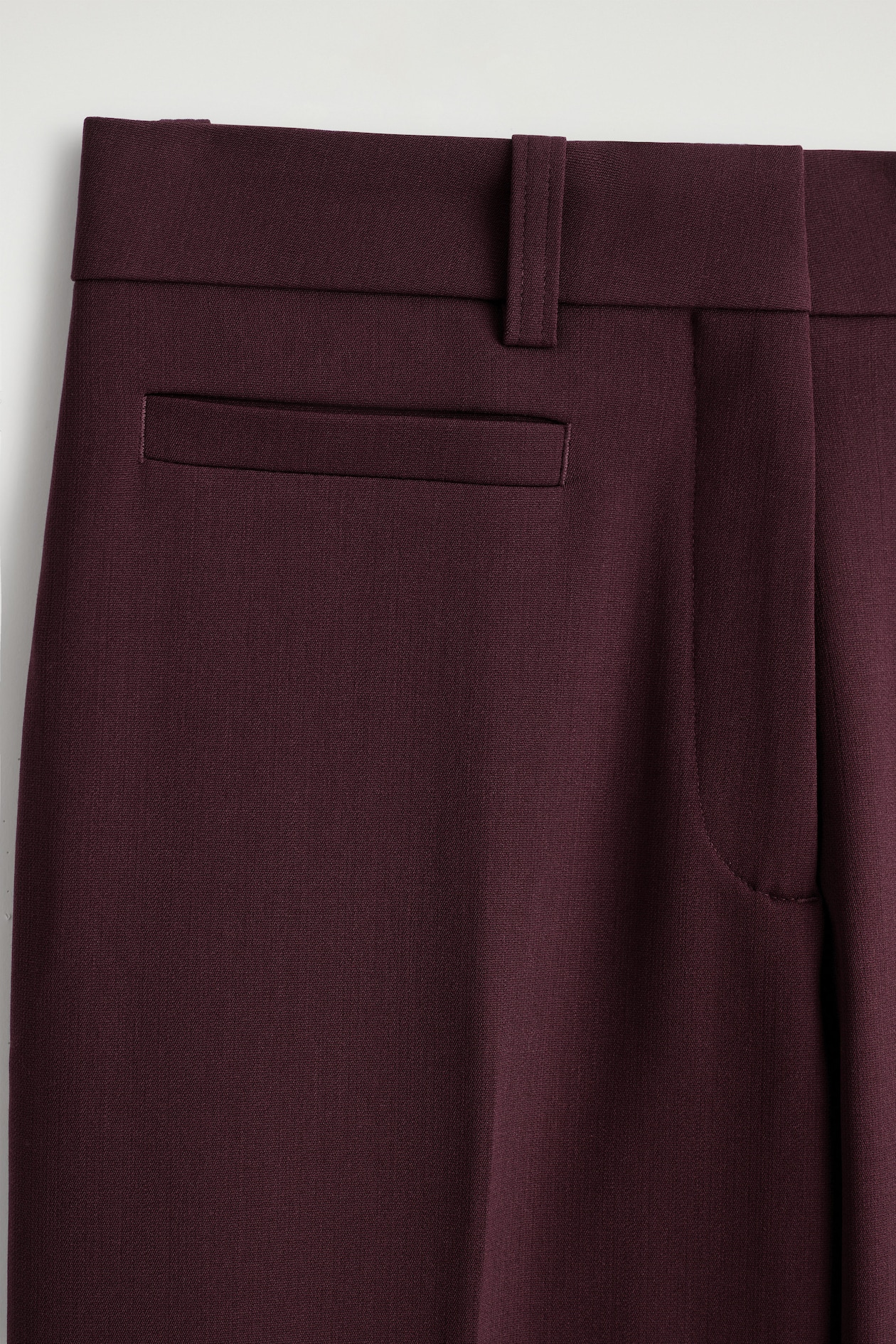 WOOL-BLEND STRAIGHT-LEG PANTS — BURGUNDY