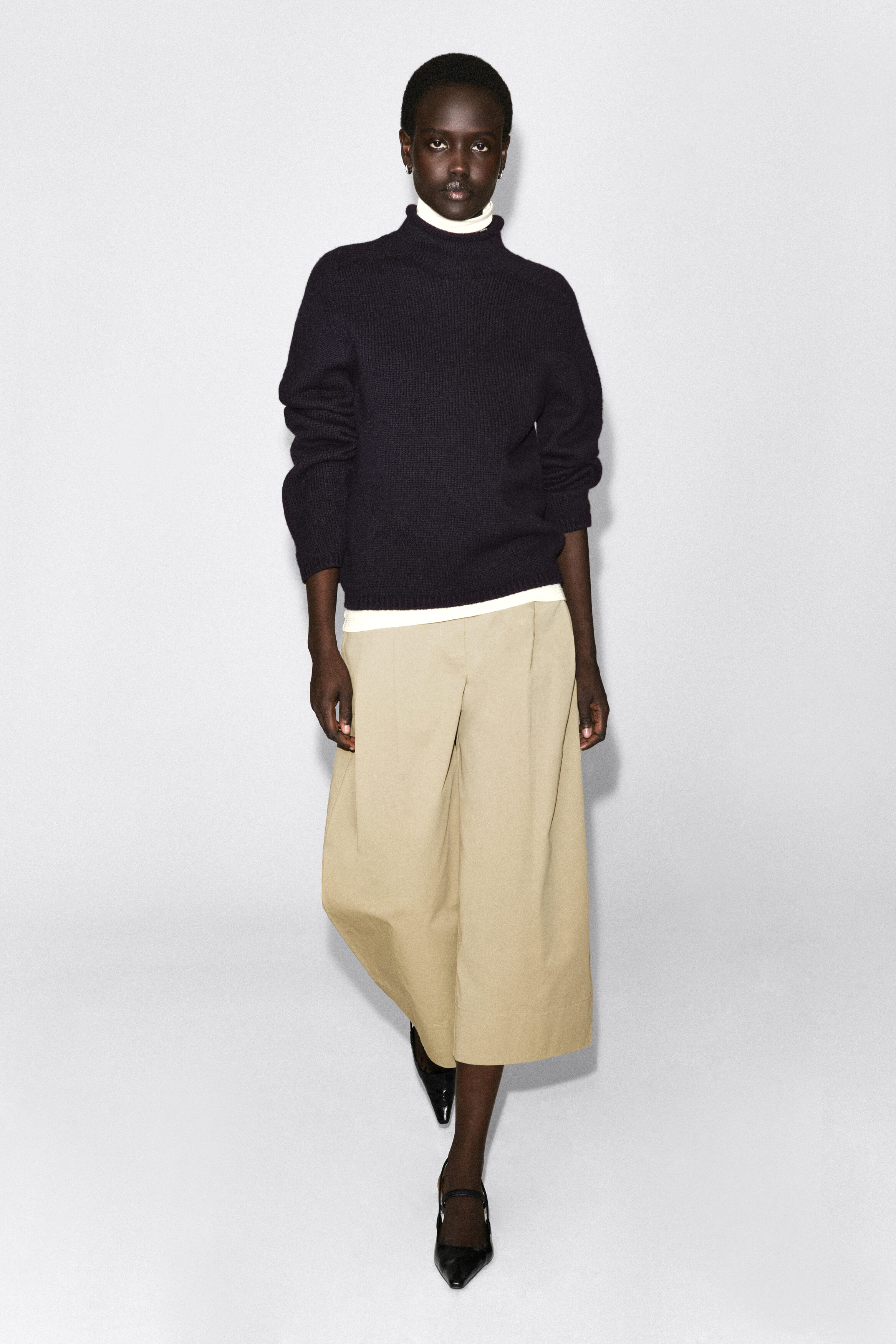 Cotton Cropped Barrel-Leg Pants by COS