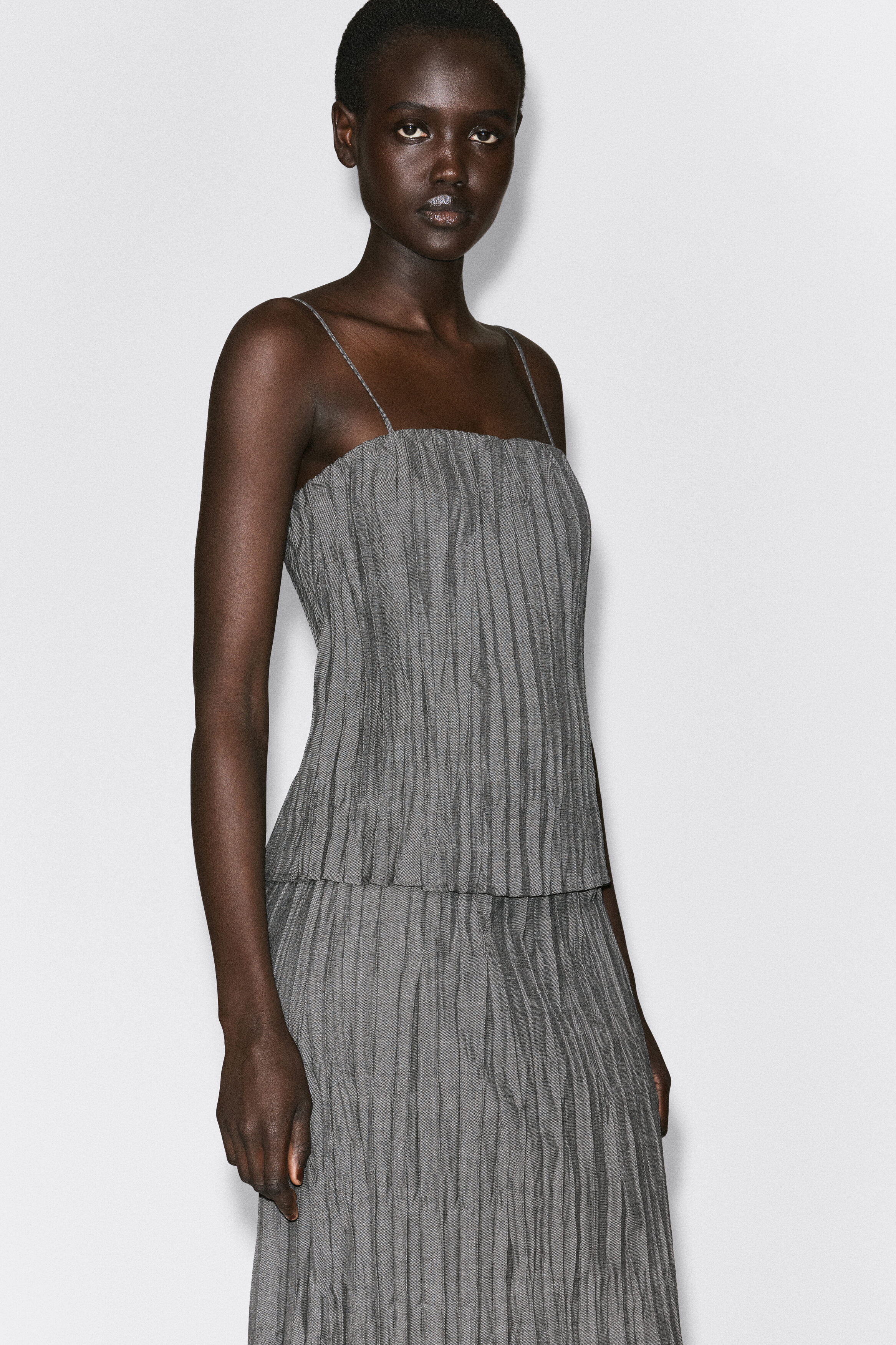 CRUSHED-PLEAT MIDI SKIRT thumbnail 3