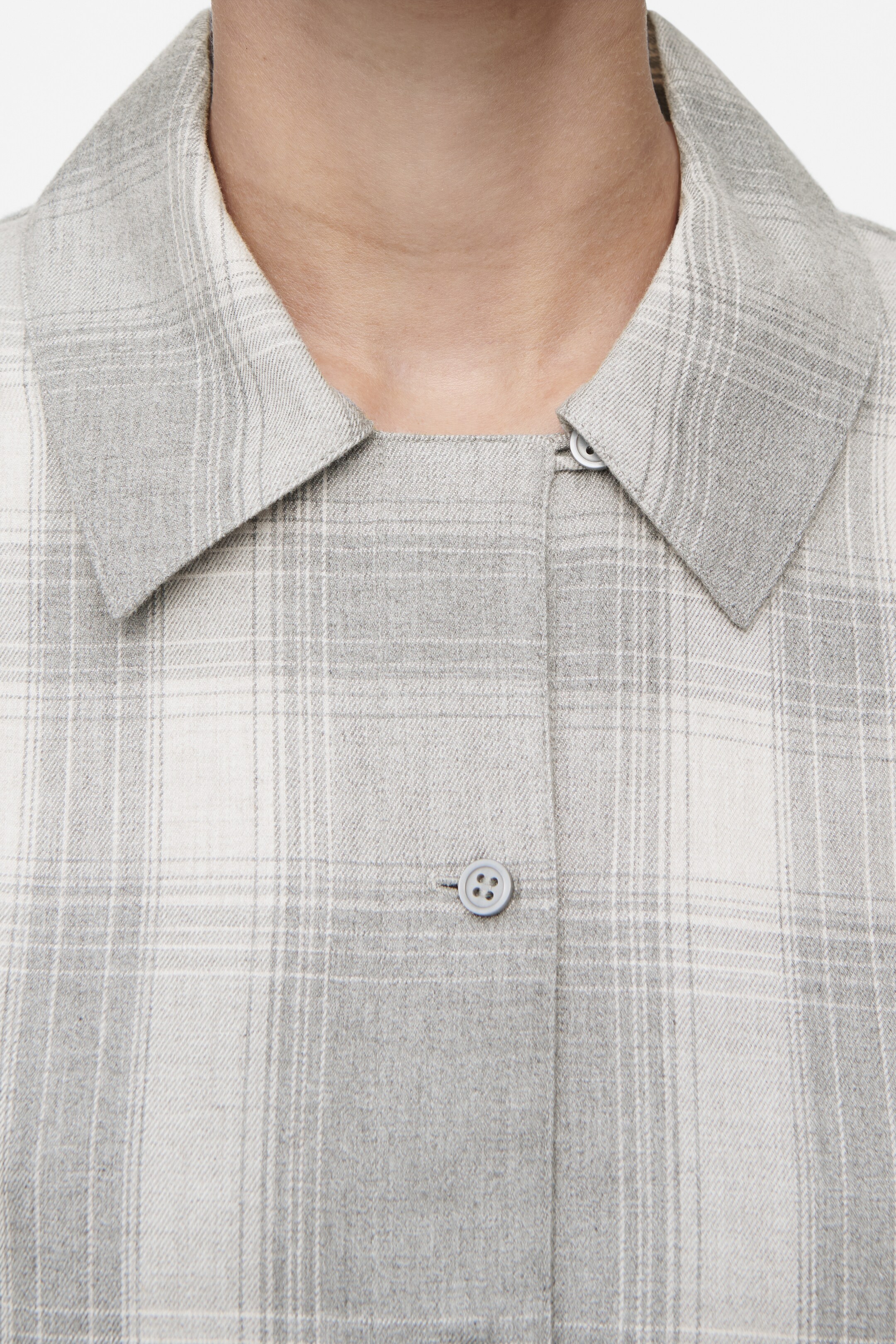 Ingrandisci l'immagine: CHECKED FLANNEL PYJAMA SHIRT - GREY / CHECKED - DONNA | H&M CH 3
