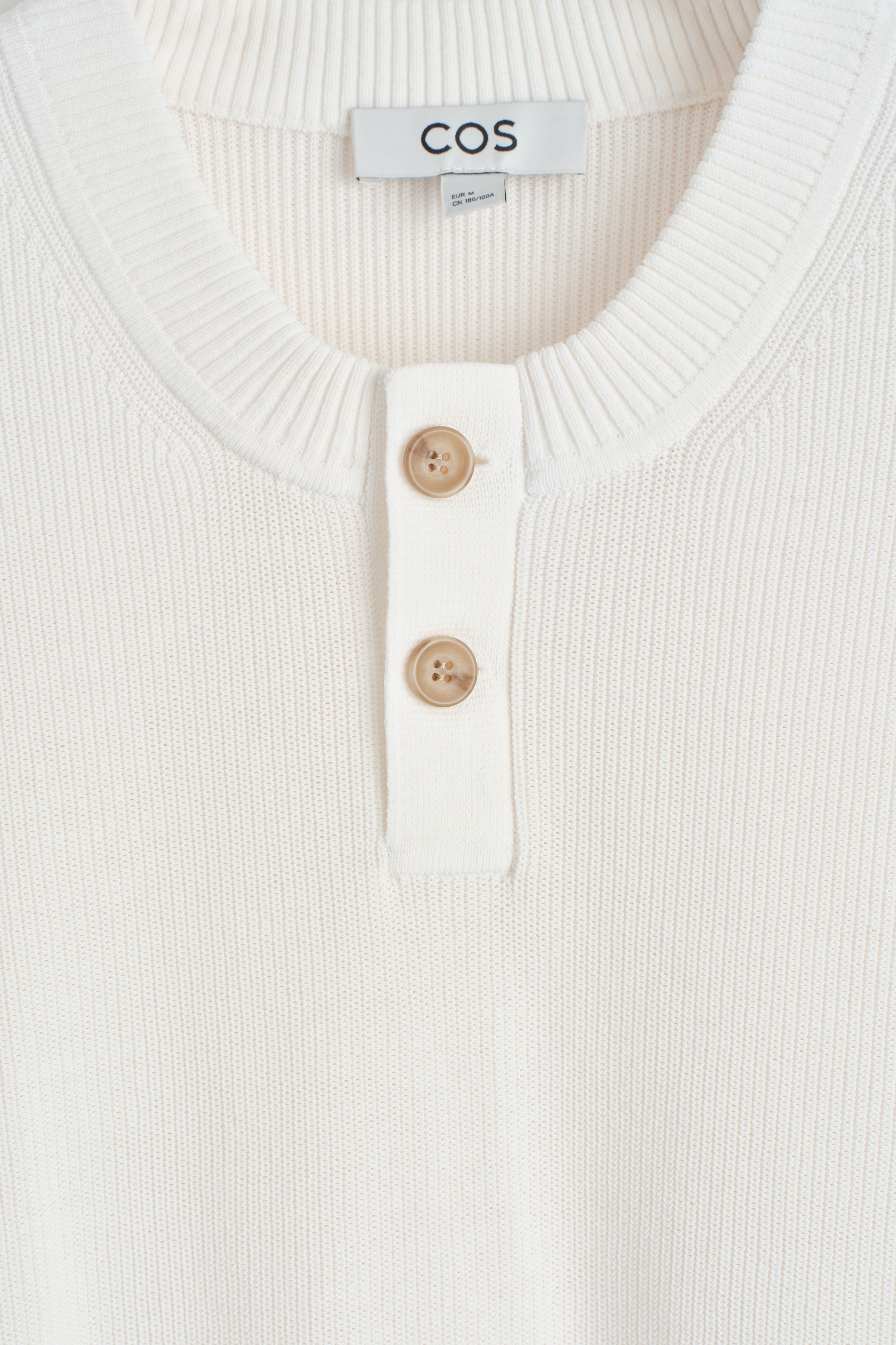 Grotere afbeelding bekijken: GEBREID KATOEN HENLEY-T-SHIRT - WIT - HEREN | H&M NL 7