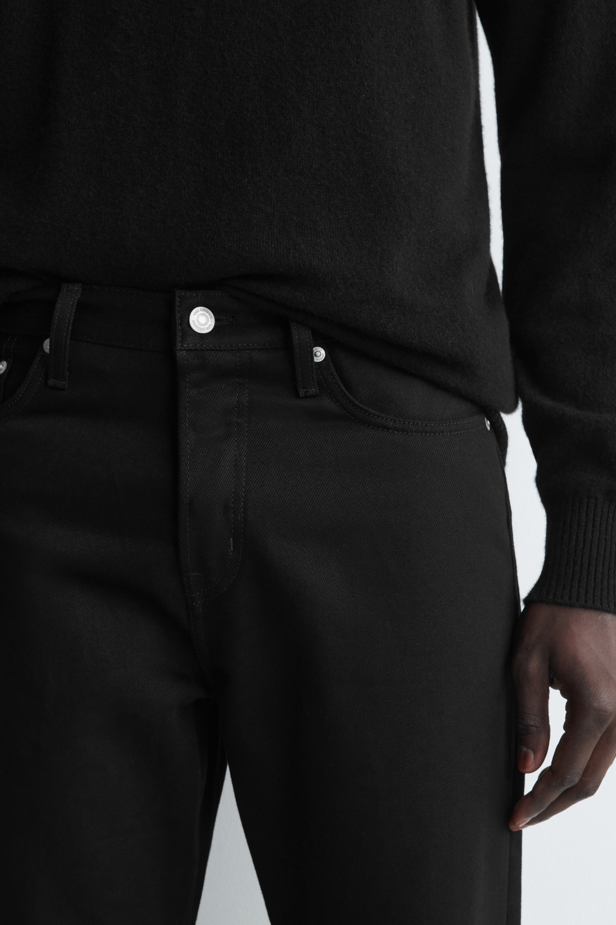 Visualizza immagine più grande: JEANS SIGNATURE A GAMBA DRITTA - NERO - UOMO | H&M IT 2