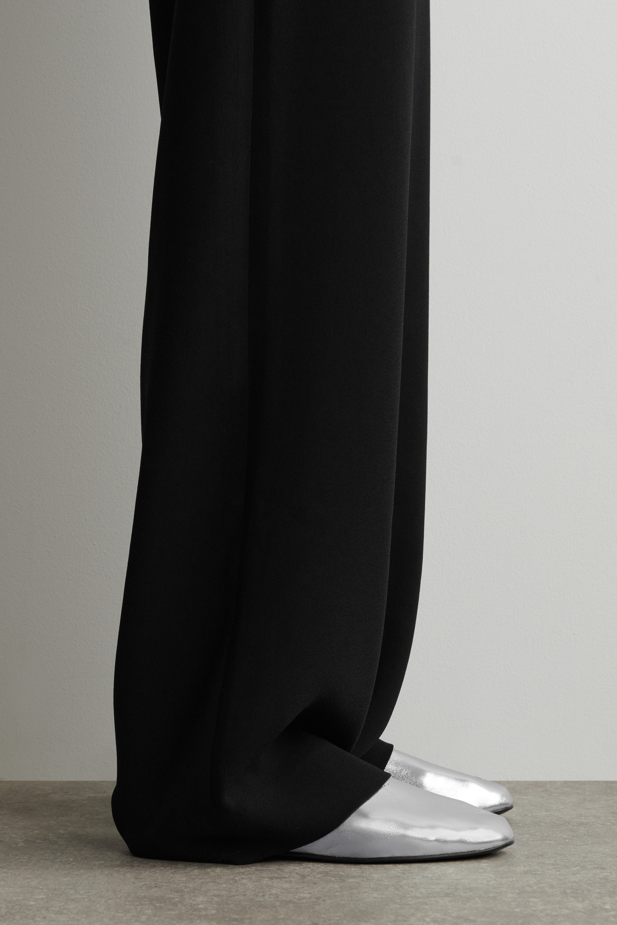 BALLERINES MINIMALISTES EN CUIR