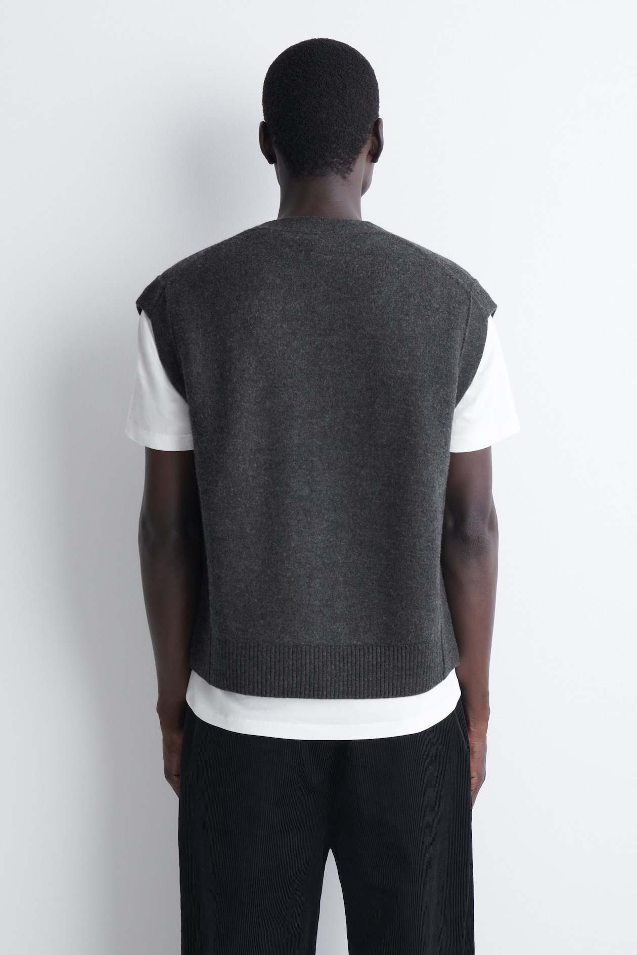 BUTTONED BOILED-WOOL VEST — CHARCOAL MÉLANGE