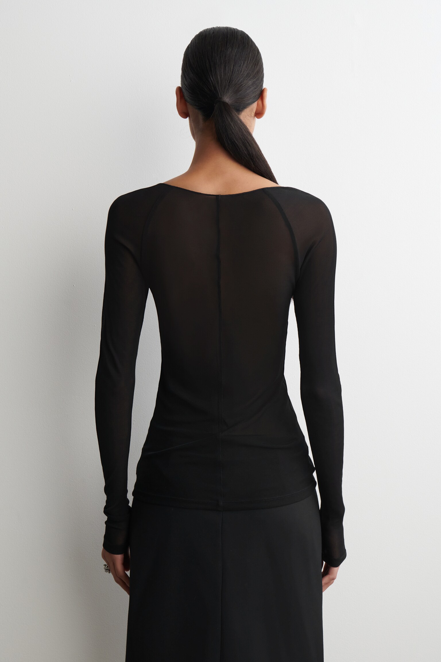 SILK LONG-SLEEVED TOP - BLACK/CREAM - 6