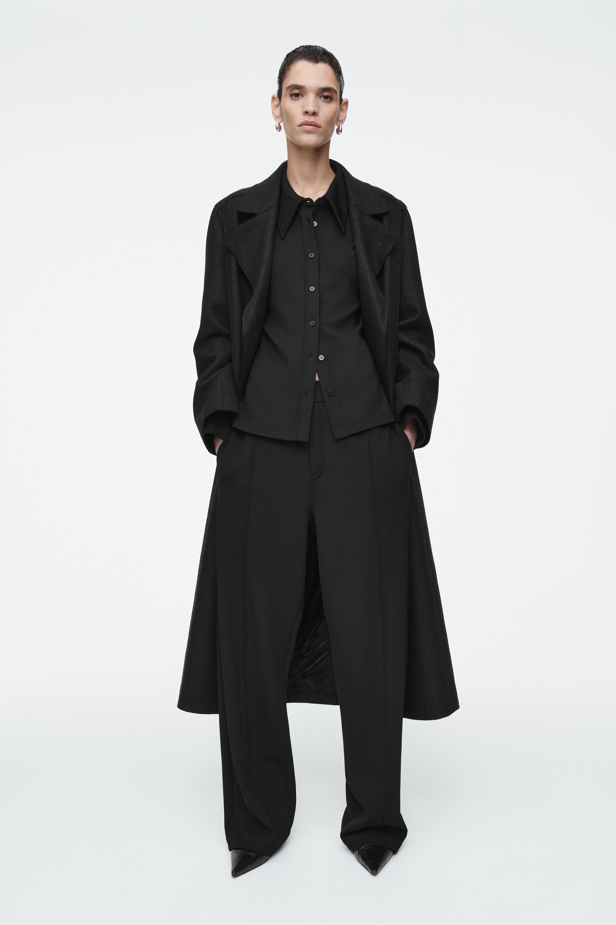 KOSZULA Z DUŻYM KOŁNIERZYKIEM – SLIM FIT