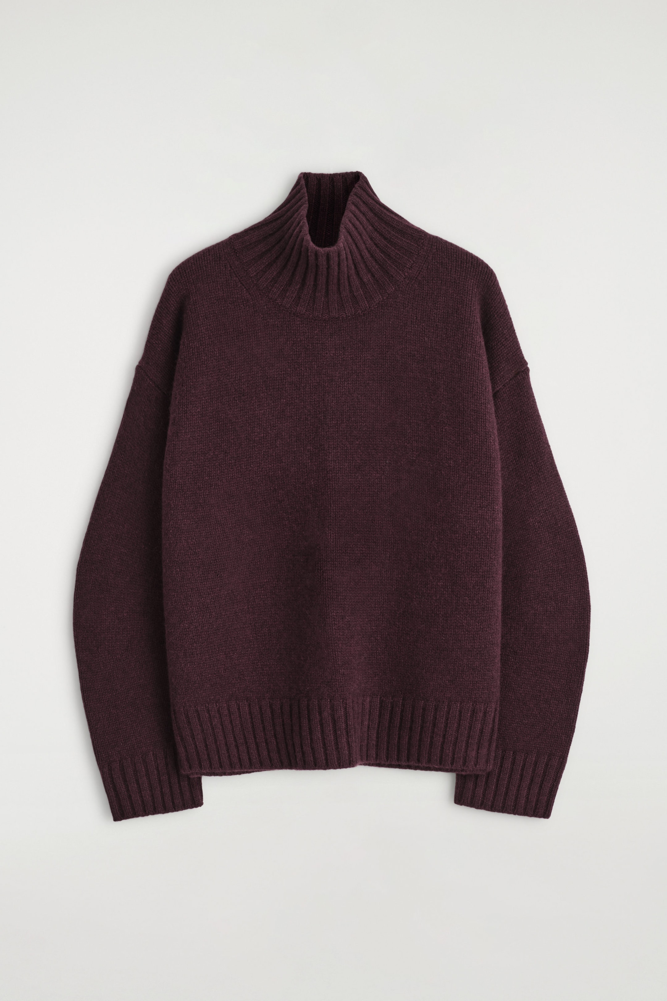 CASHMERE HIGH-NECK SWEATER