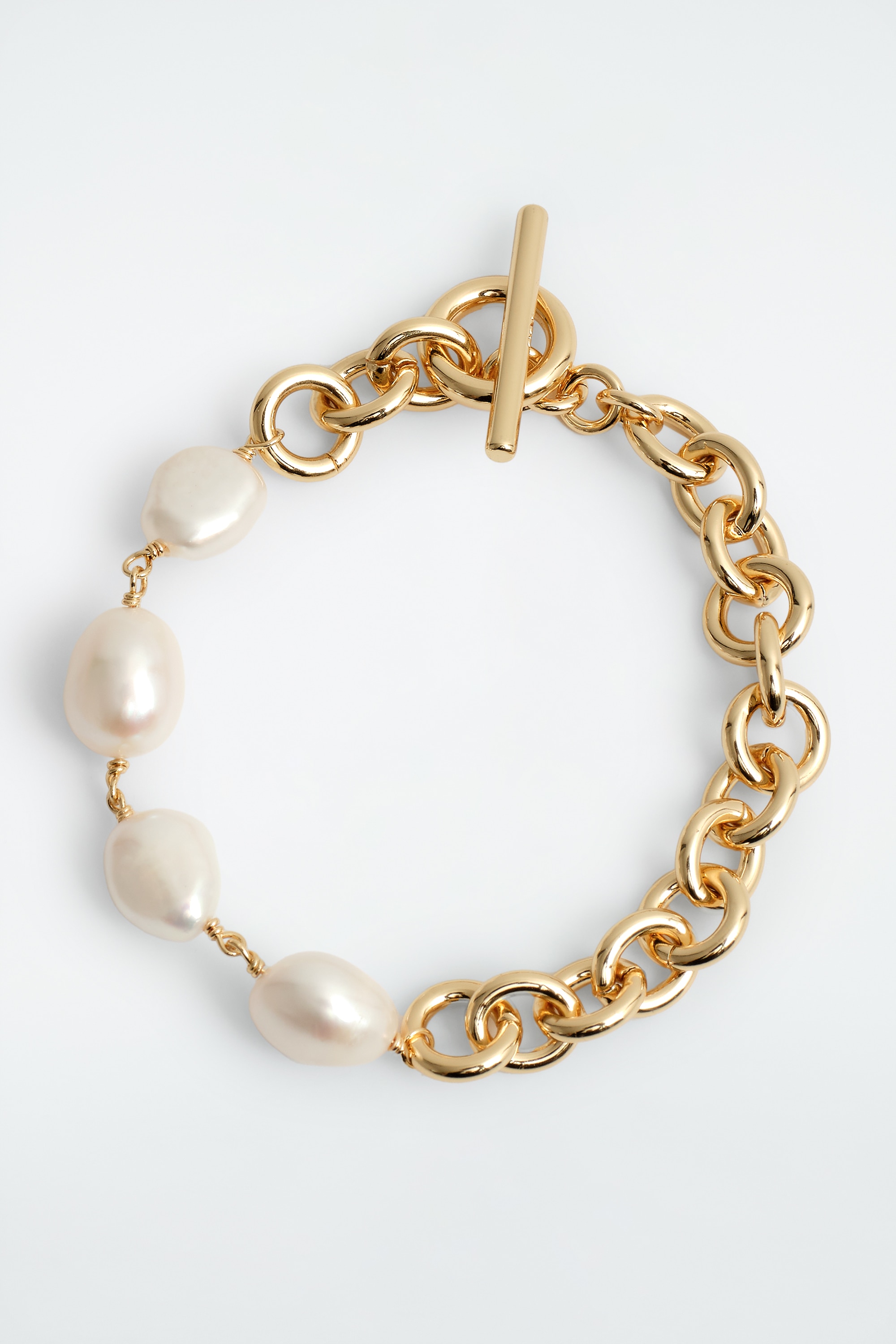 FRESHWATER PEARL CHAIN BRACELET - GOLD / PEARL