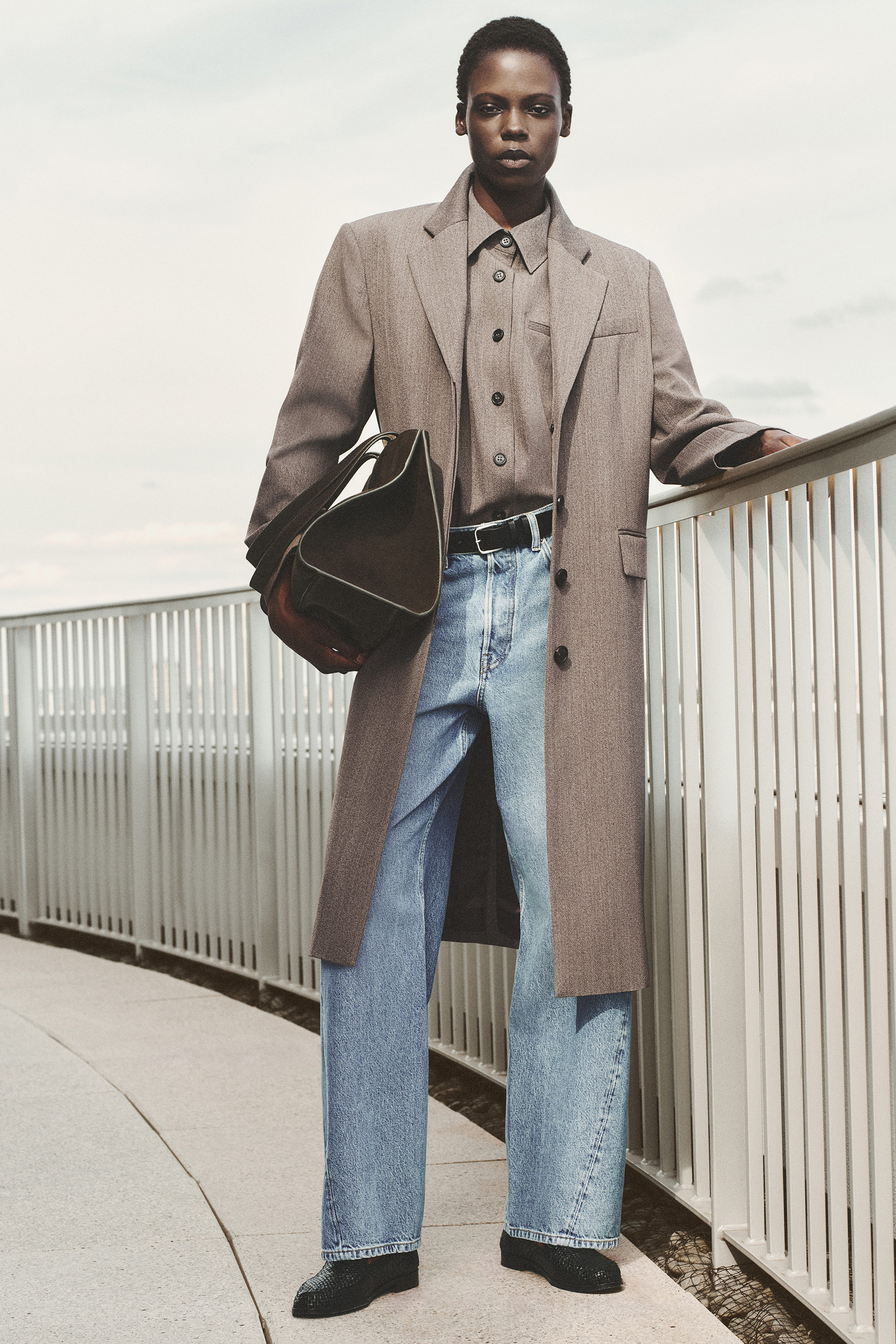 韓国商品/LAZYZ Studded Line Point Jeans FACADE STRAIGHT-LEG JEANS - BLUE | COS