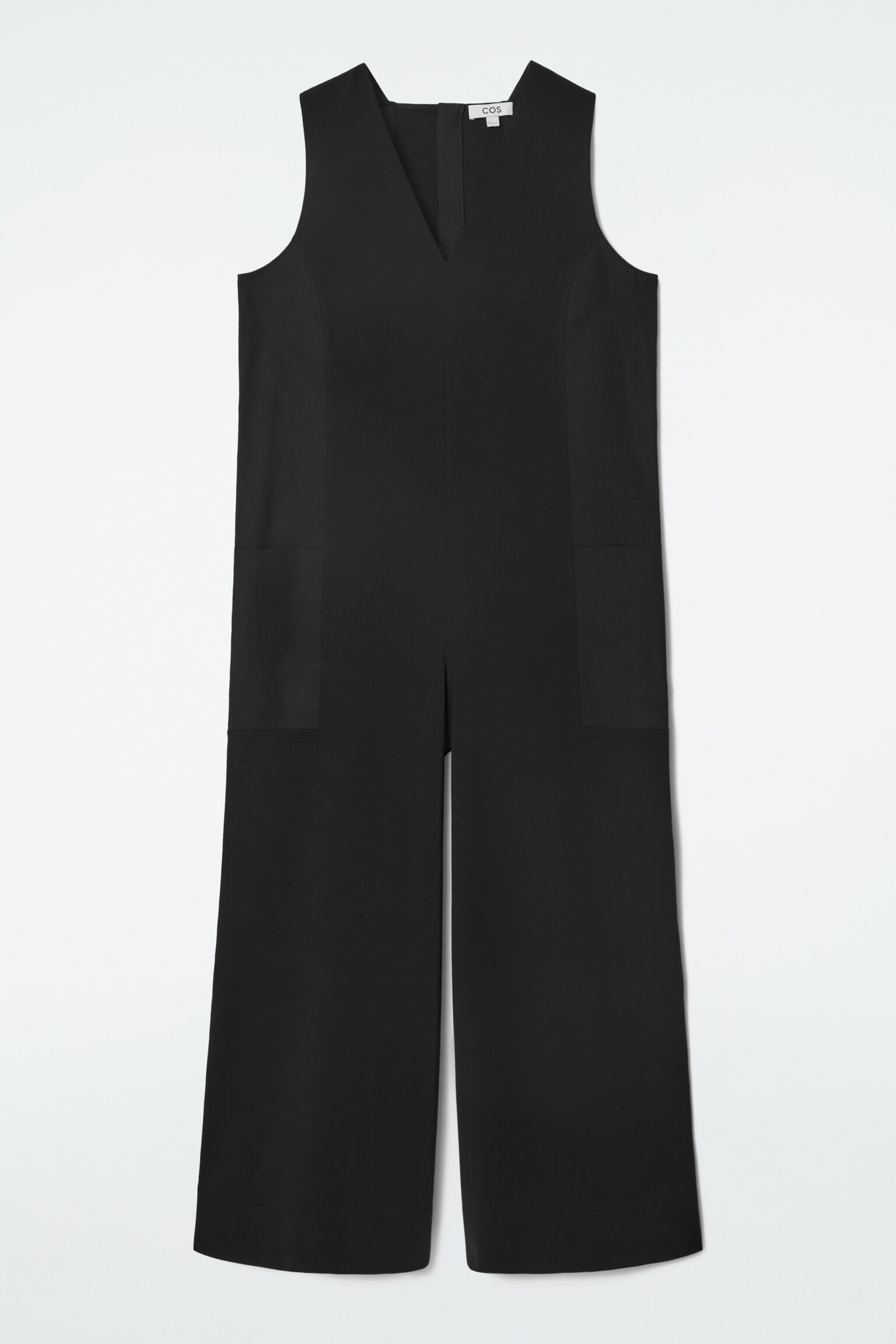 OVERSIZED V-NECK JUMPSUIT - BLACK