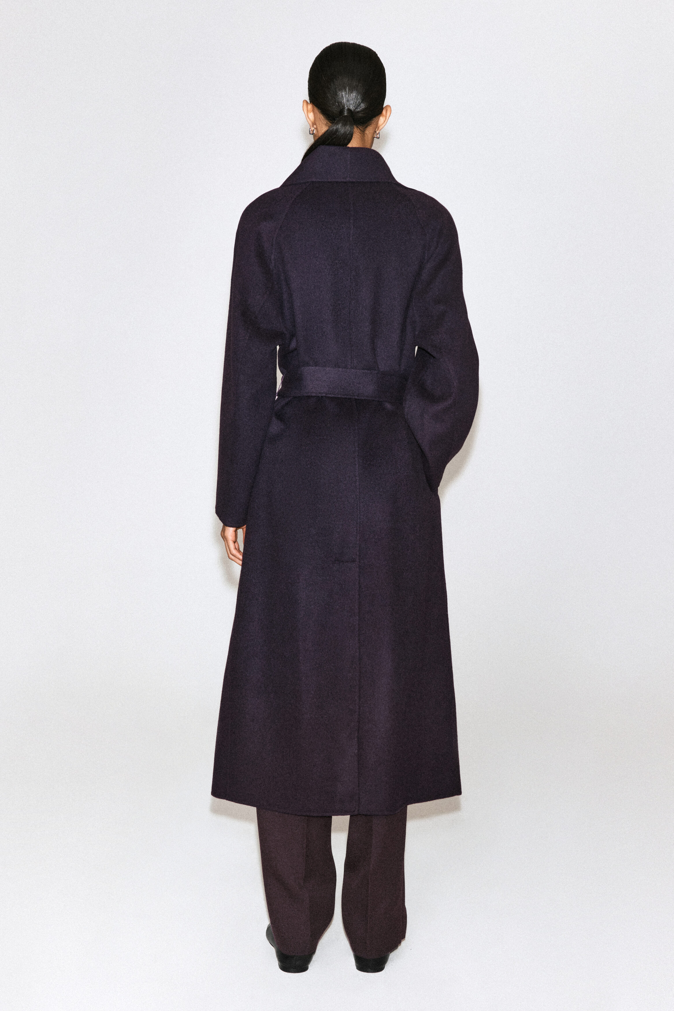 DOUBLE-FACED WOOL SHAWL-COLLAR COAT - EGGPLANT | COS US