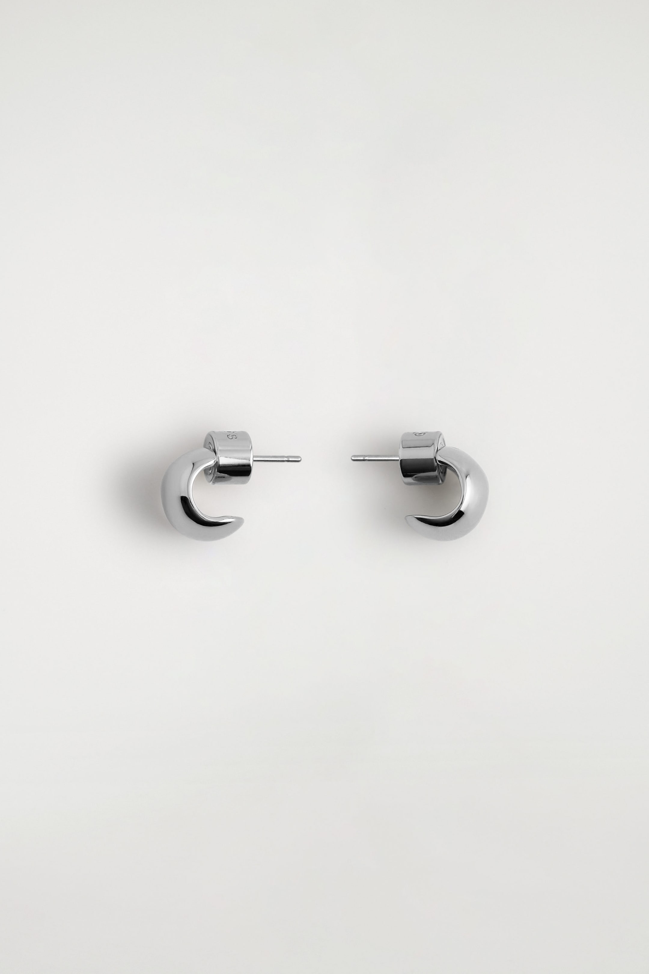 MINI HALF-HOOP EARRINGS