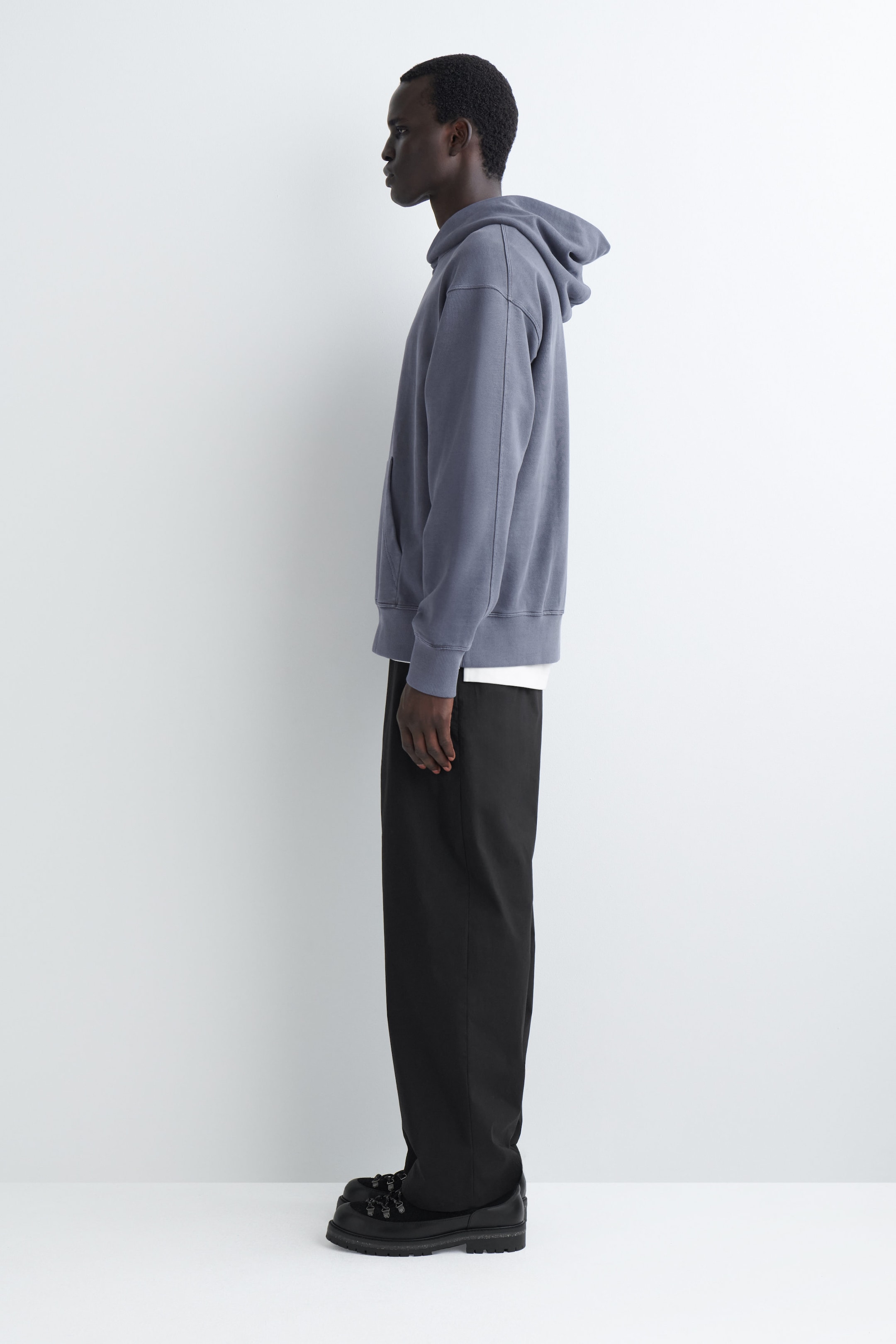 SWEAT À CAPUCHE EN JERSEY DE COTON DÉLAVÉ