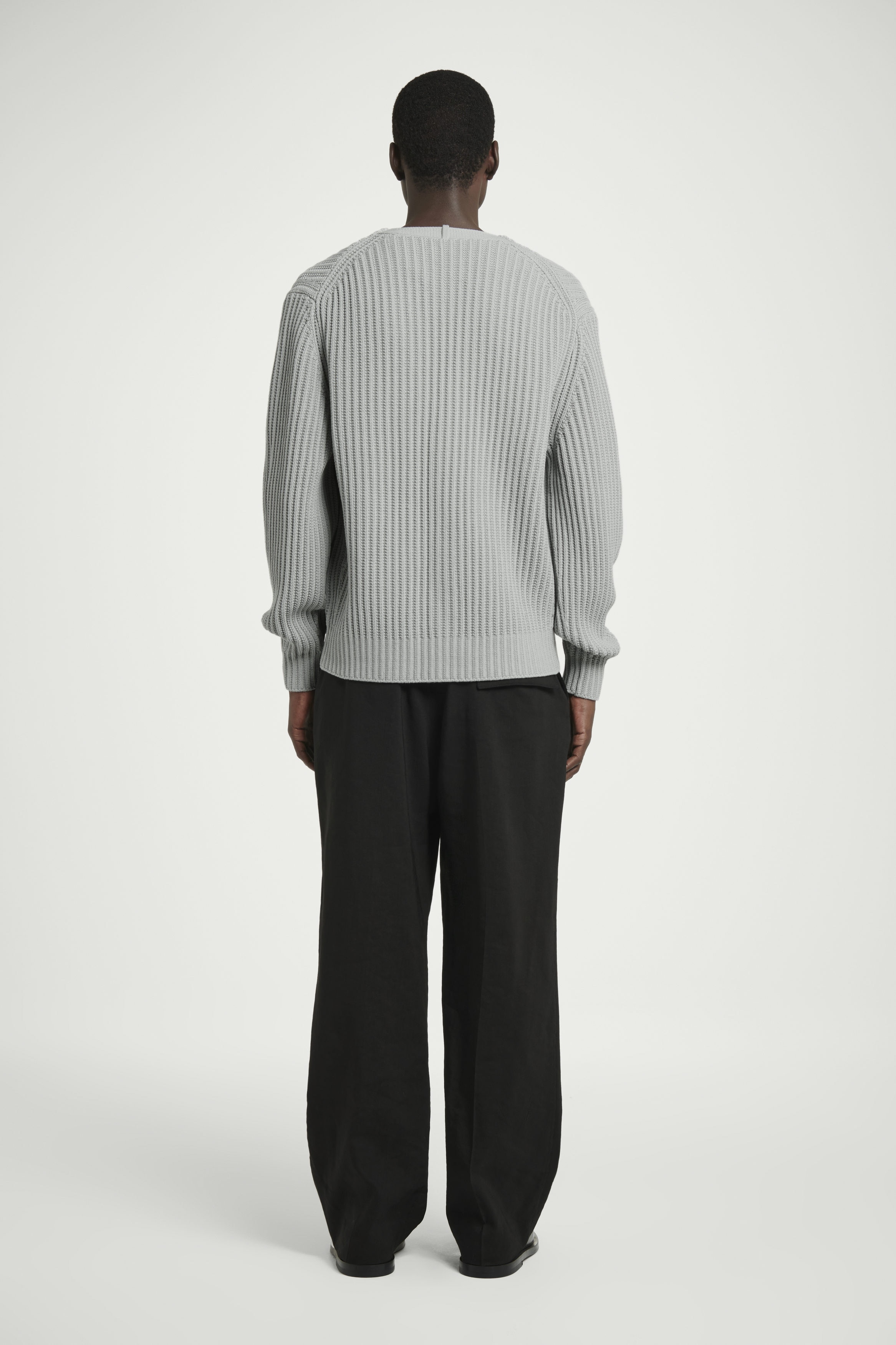 CHUNKY V-NECK SILK-COTTON CARDIGAN - MIST | COS