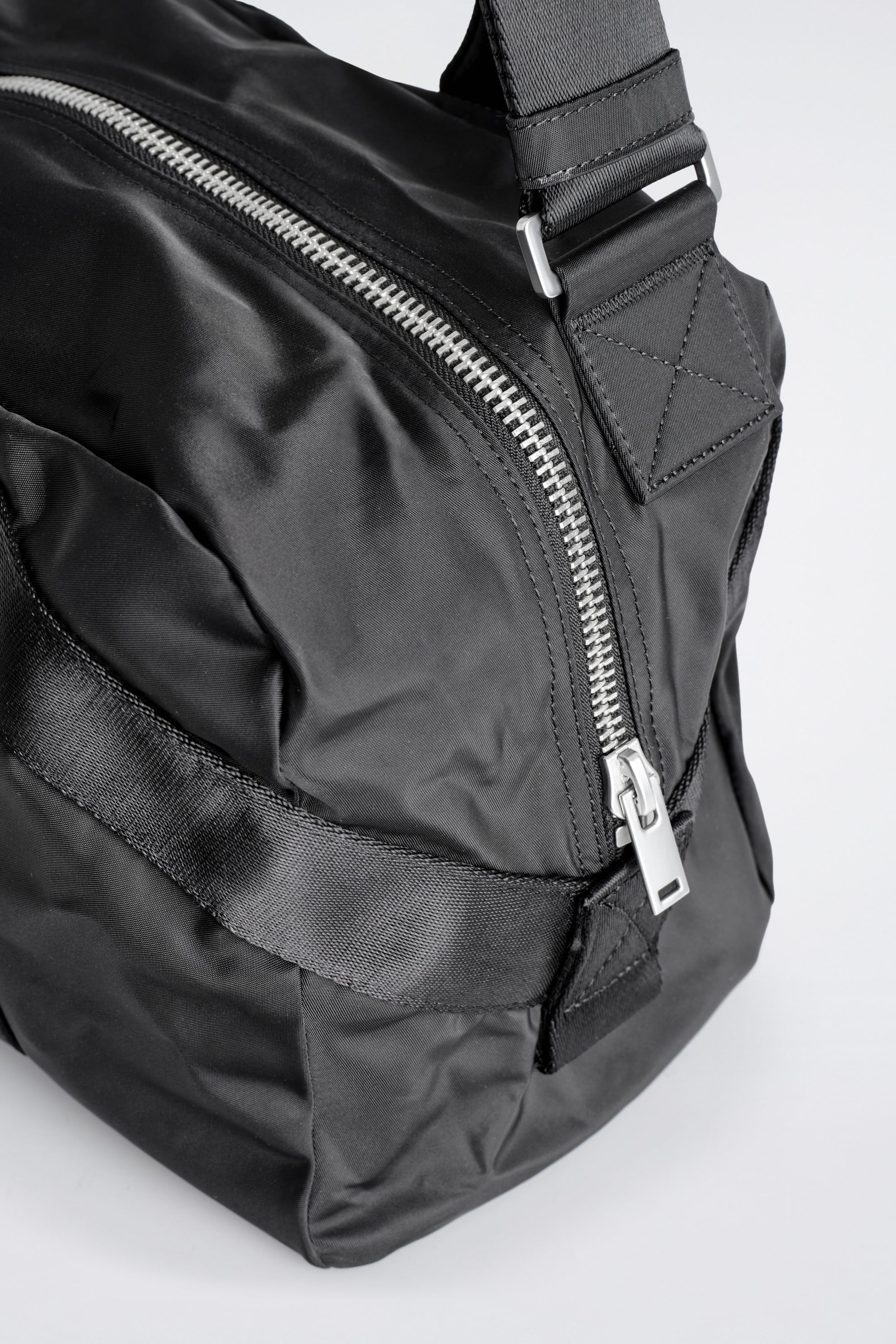 StillMedia/DescriptiveDetail