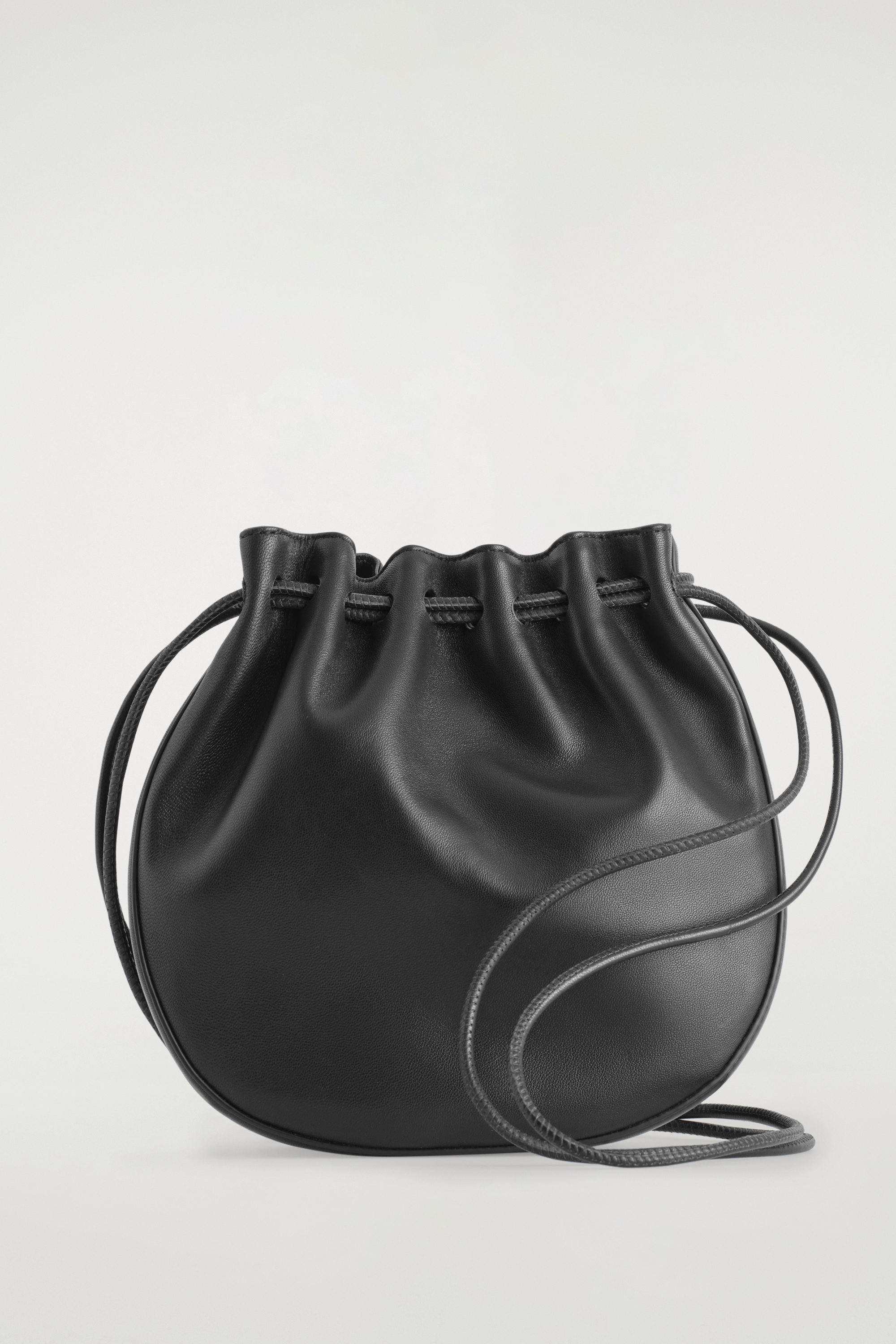 ショルダーバッグ・ポシェット MONOHA : 24FW / Drawstring leather bag (black) MONOHA : 24FW / Drawstring leather bag (black) (MONOHA