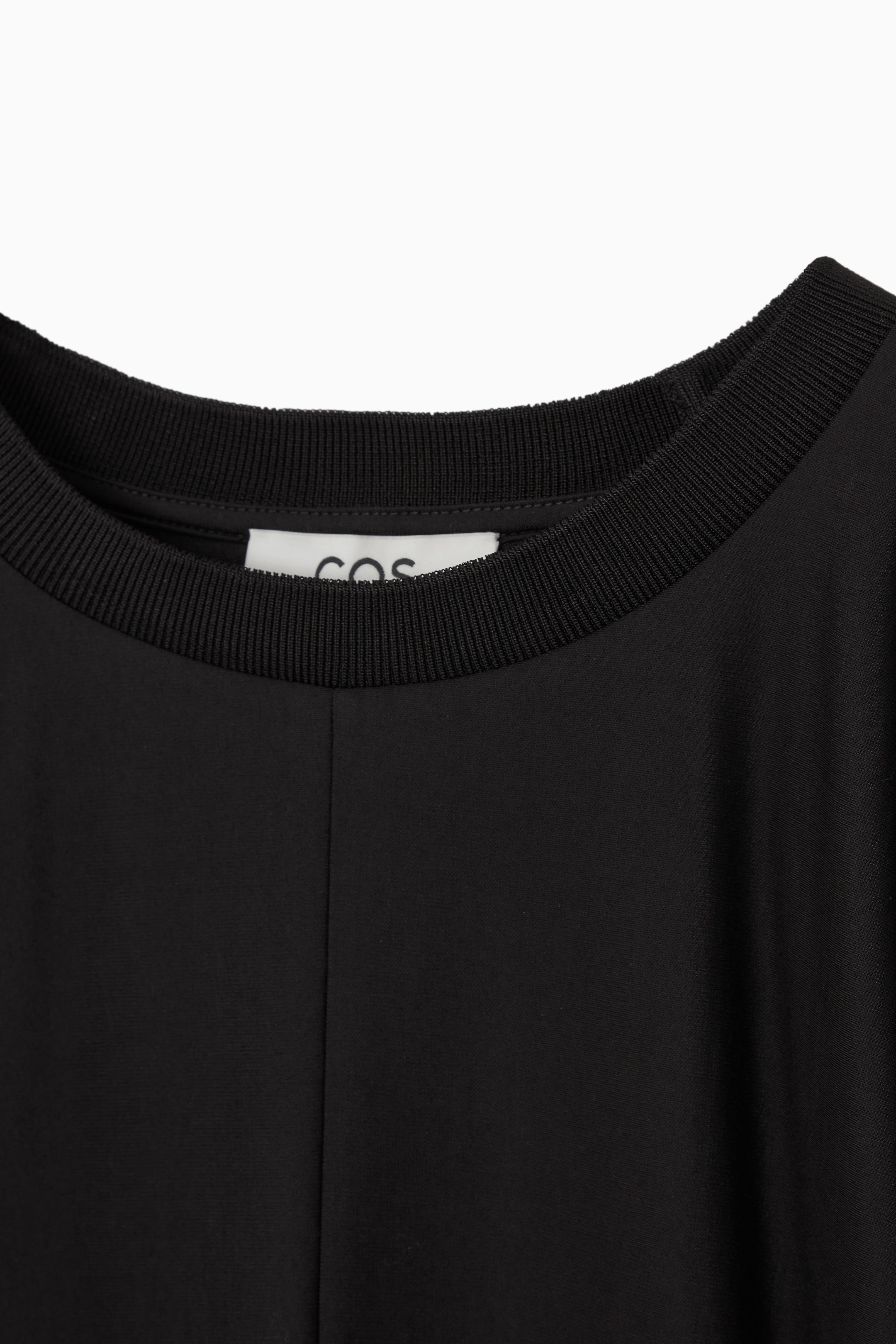 Ingrandisci l'immagine: BATWING-SLEEVE T-SHIRT DRESS - BLACK - DONNA | H&M CH 2