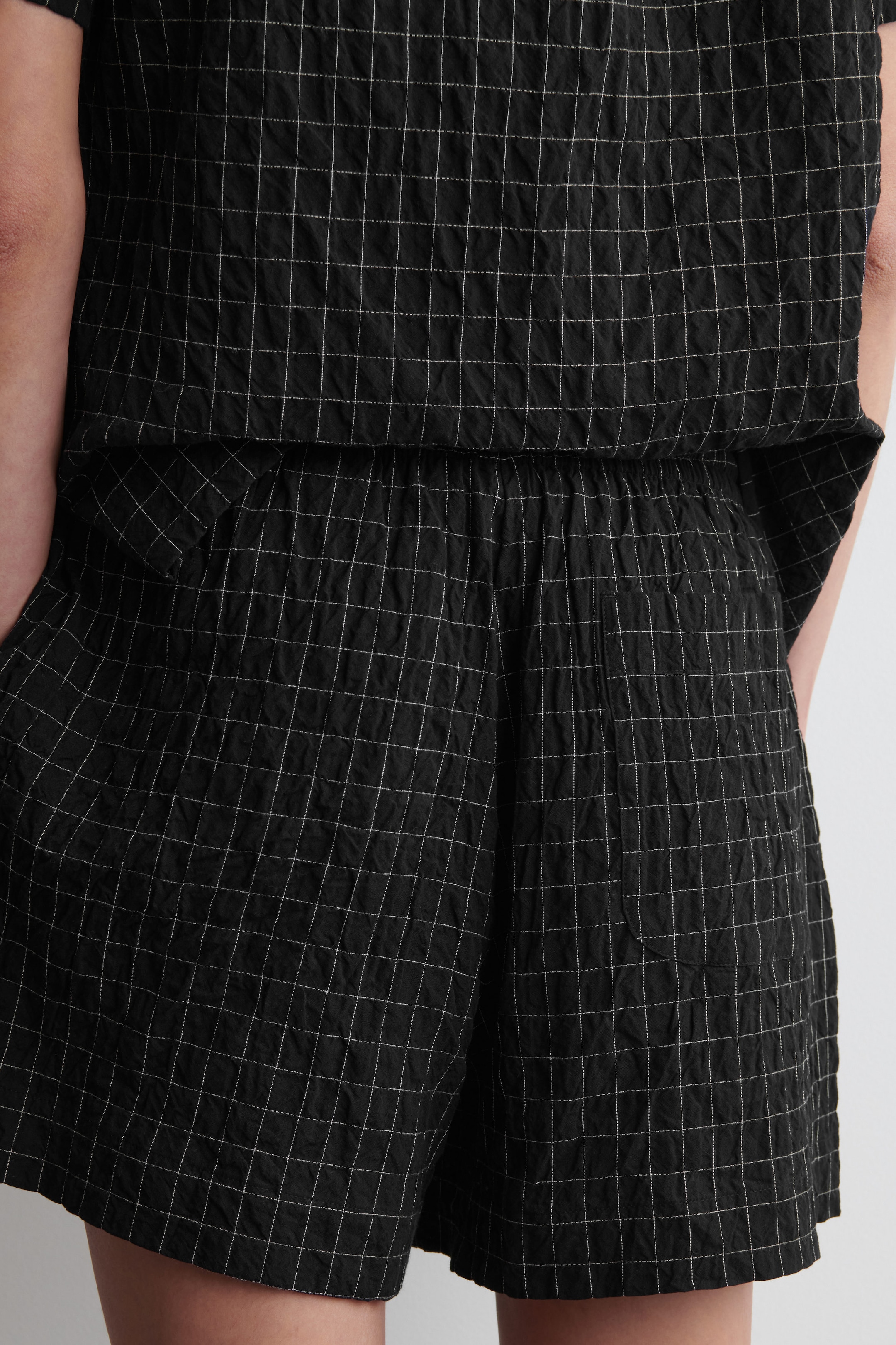 CHECKED COTTON SHORTS