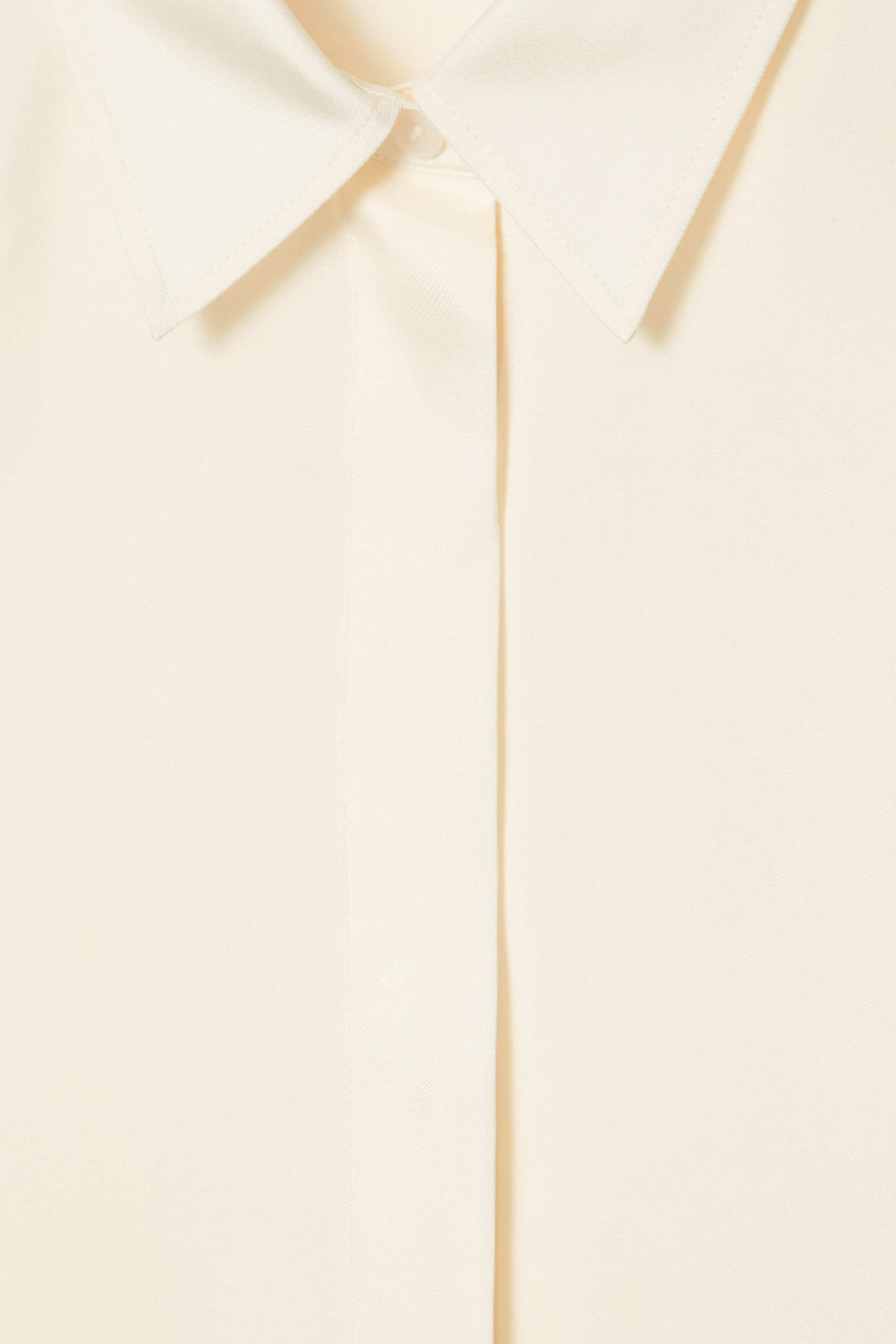 View larger image: OVERSIZED PURE SILK SHIRT - OFF-WHITE - Ladies | H&M GB 2