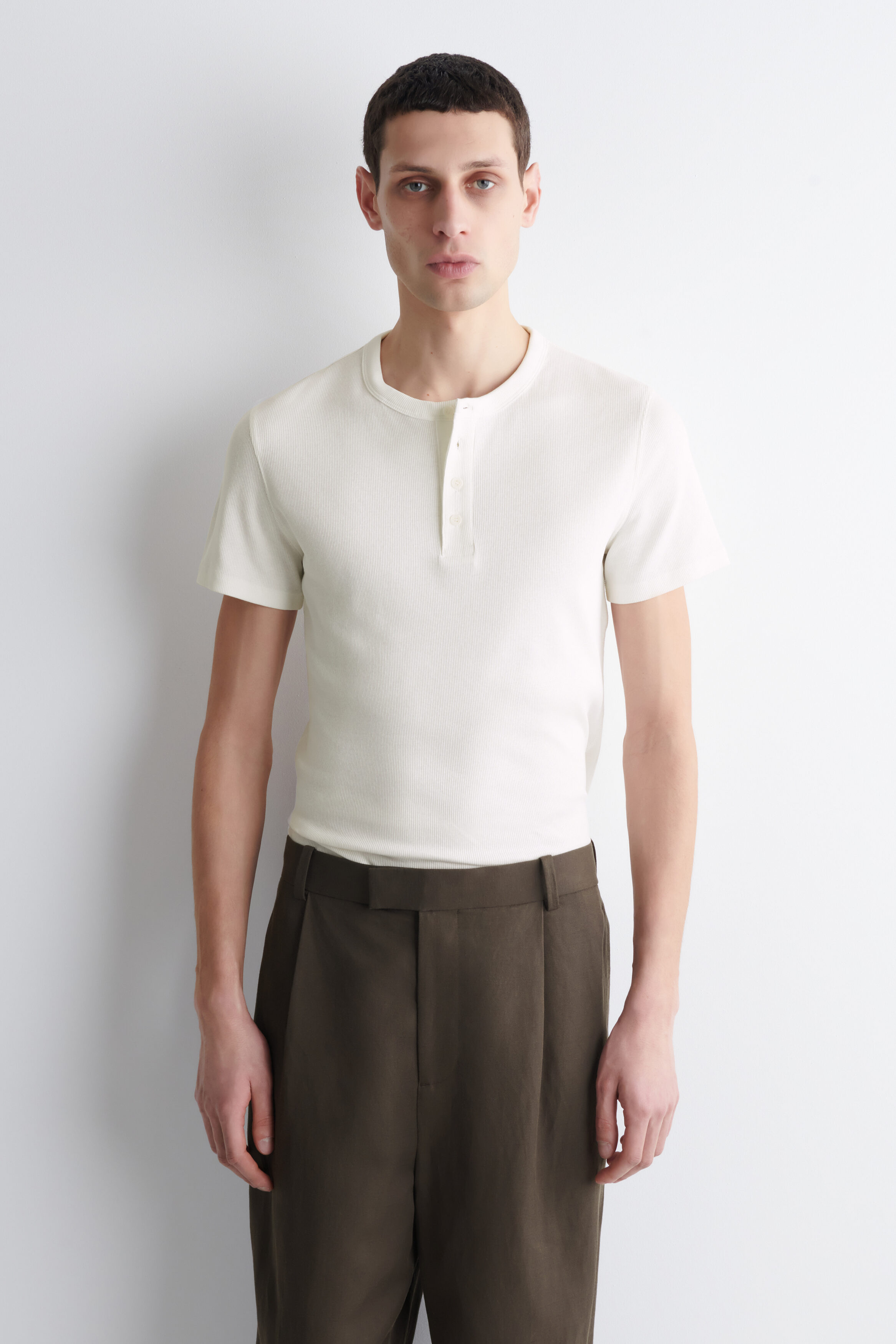 Men's Slim Fit T-Shirts | COS