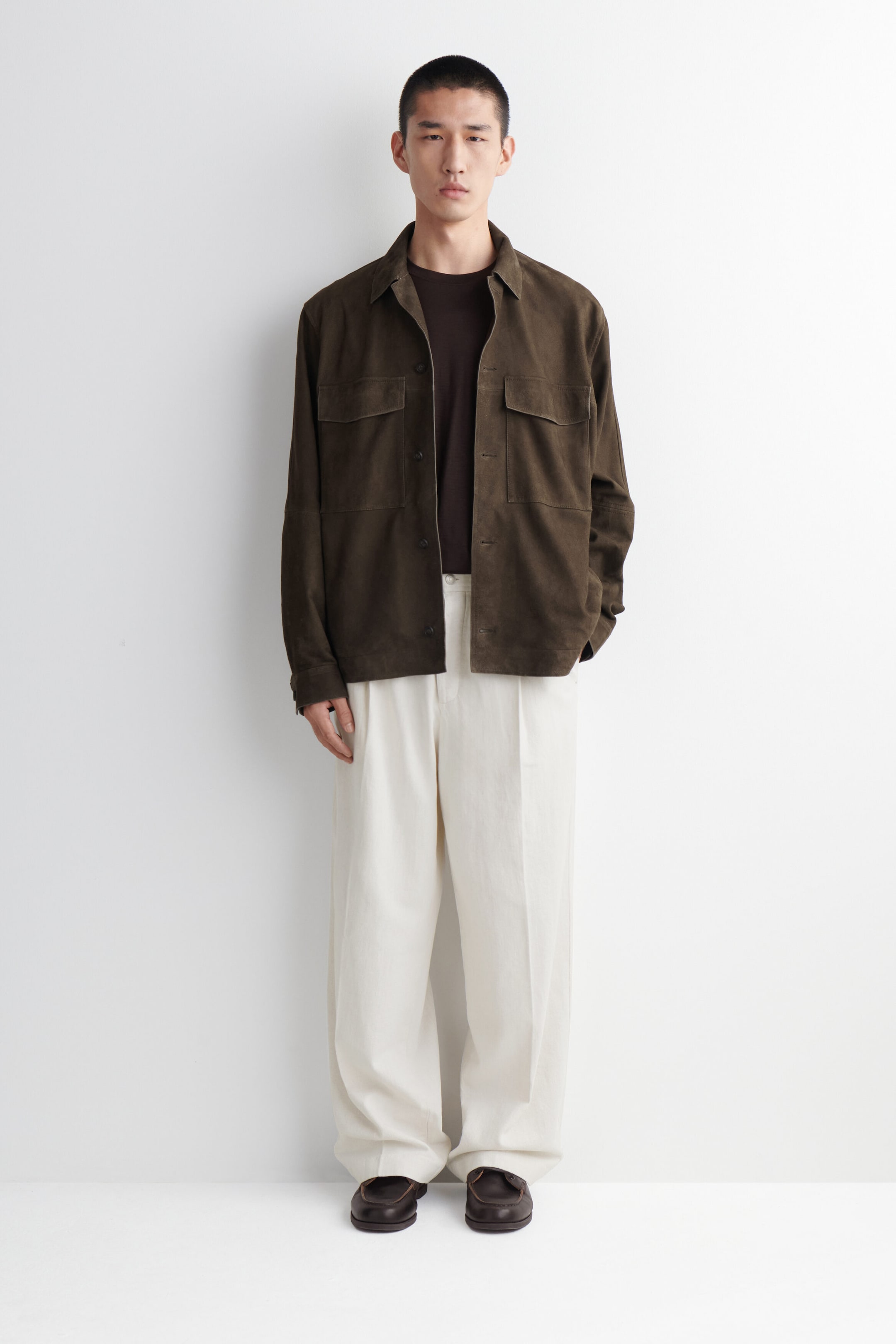 PANTALONI IN DENIM A GAMBA LARGA CON PIEGA