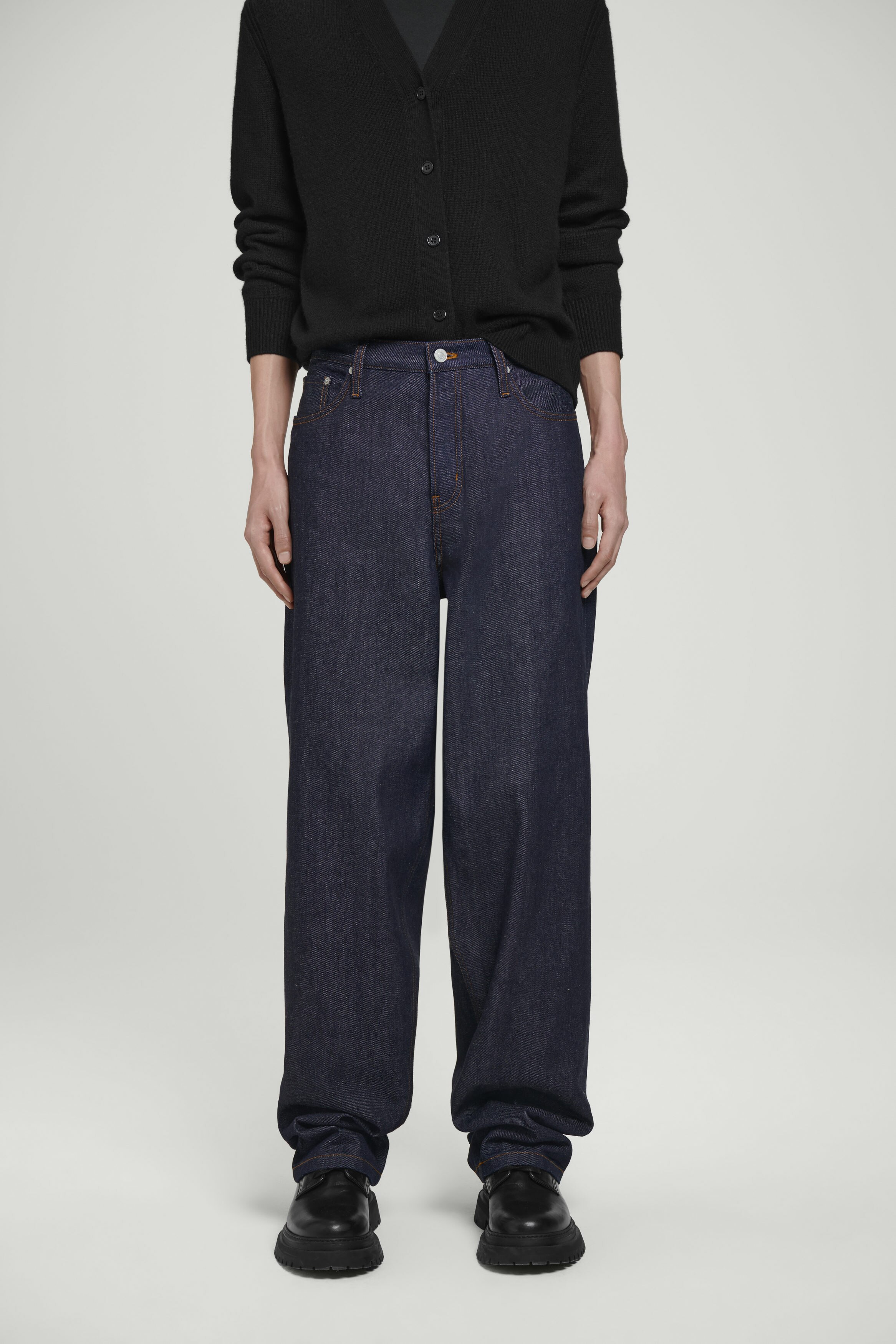 【DISCERNMENT】Untouched wide BK BL denim pants (raw-indigo) No Maintenance - Raw Indigo Baggy Denim | No Maintenance