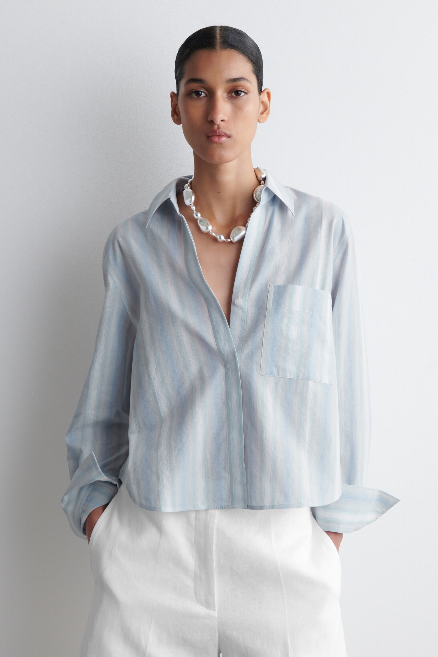 CROPPED STRIPED COTTON SHIRT - BLUE / STRIPED