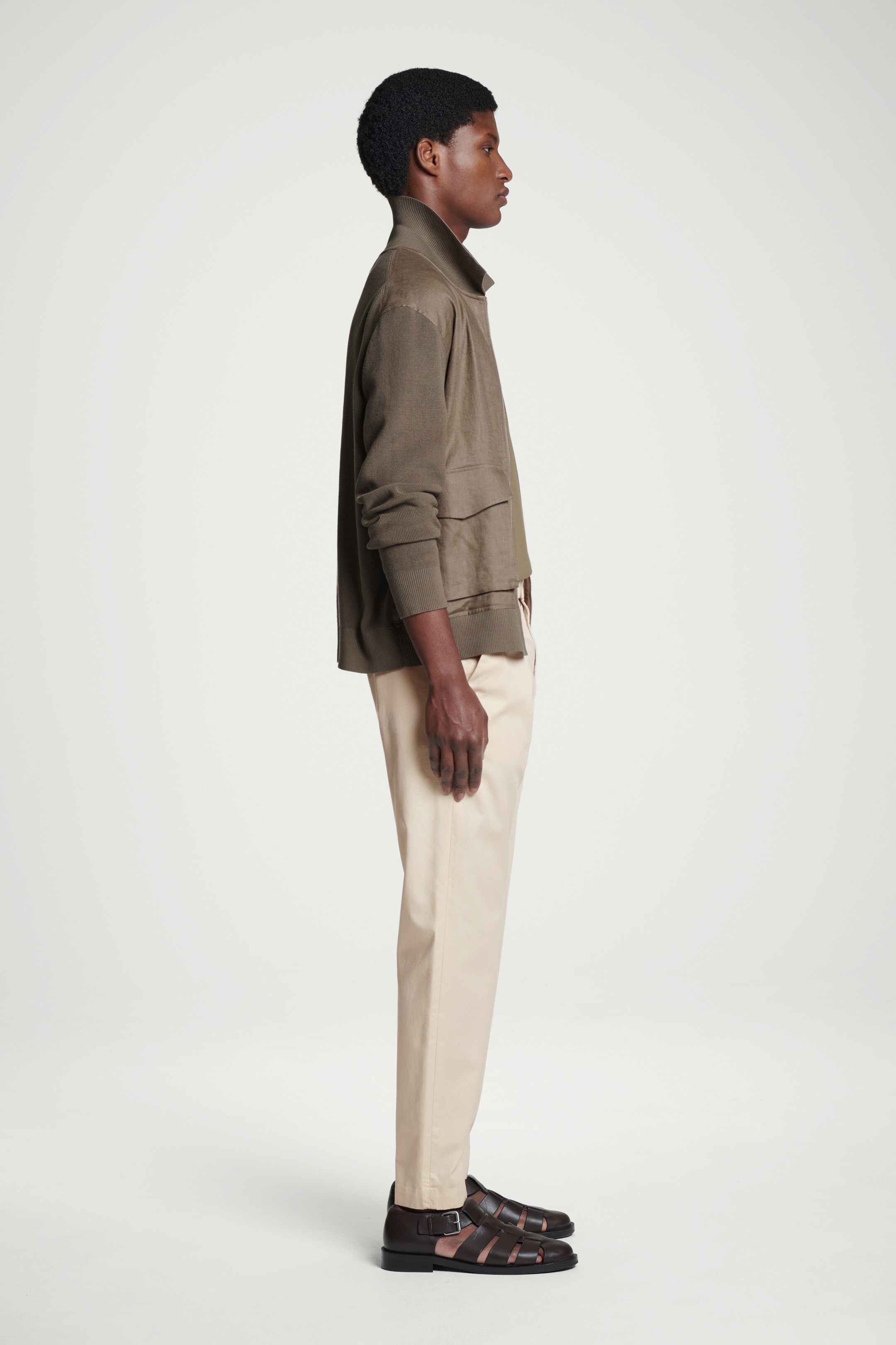 Größeres Bild anzeigen: HOSE AUS TWILL MIT SCHMAL ZULAUFENDEM BEIN - BEIGE - Men | H&M AT 4