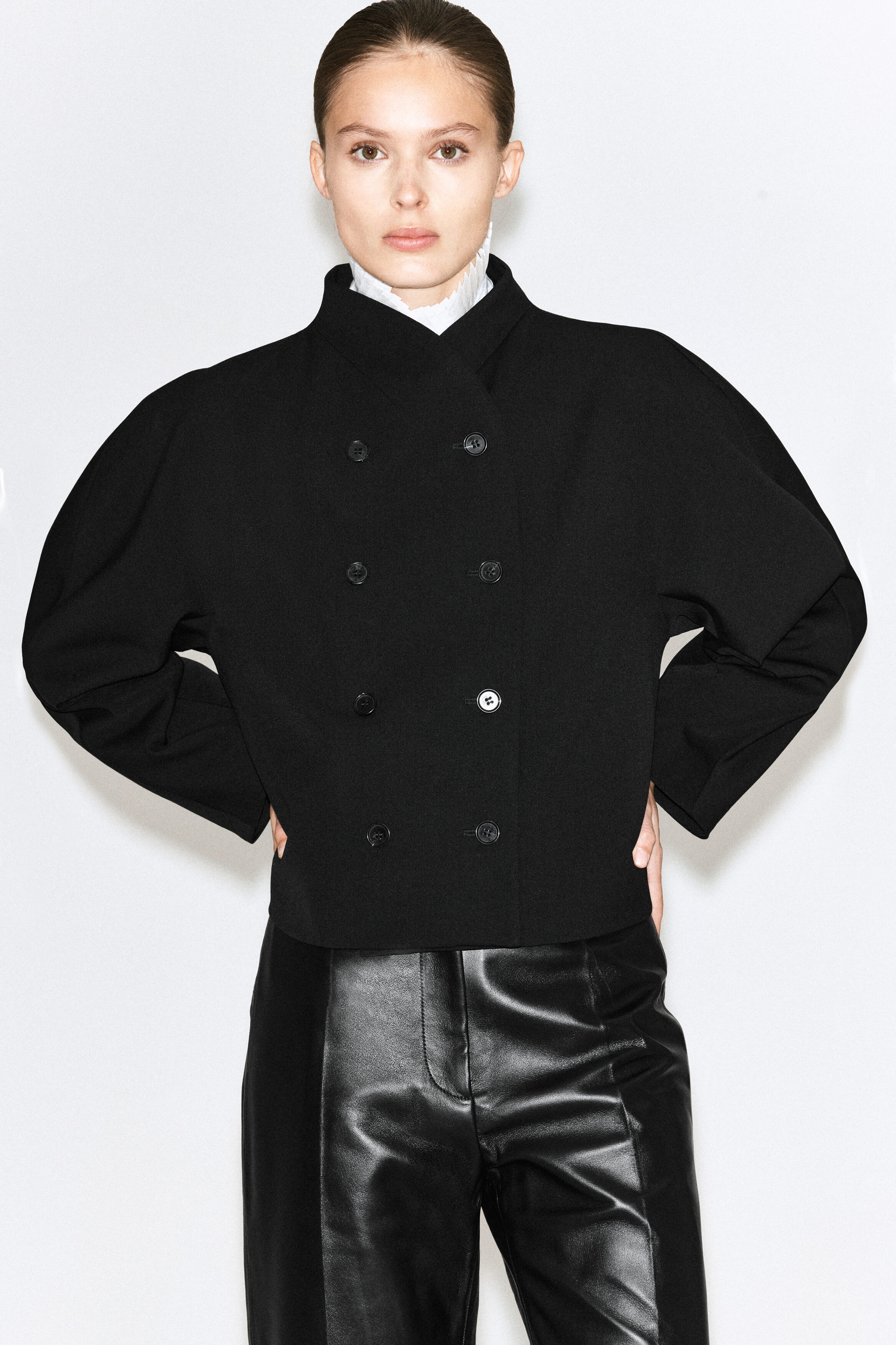 SCULPTED STAND-COLLAR JACKET - BLACK | COS US