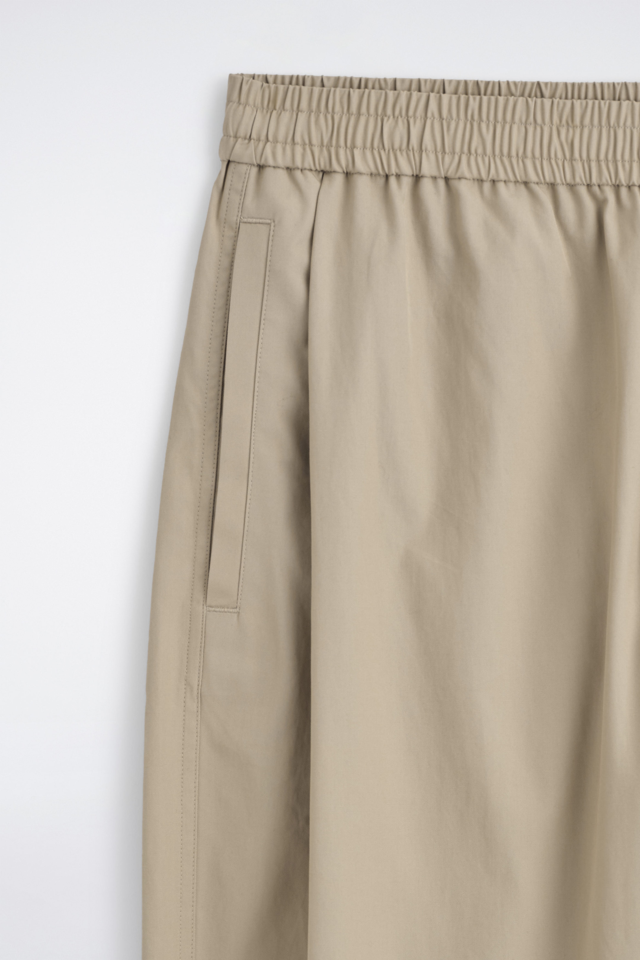 StillMedia/DescriptiveDetail