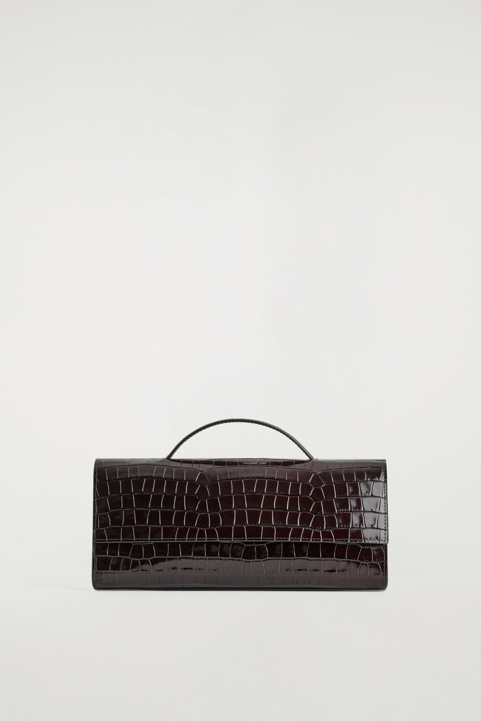 GALLERY - BOLSO DE MANO DE PIEL EFECTO COCODRILO - MARRÓN - 2