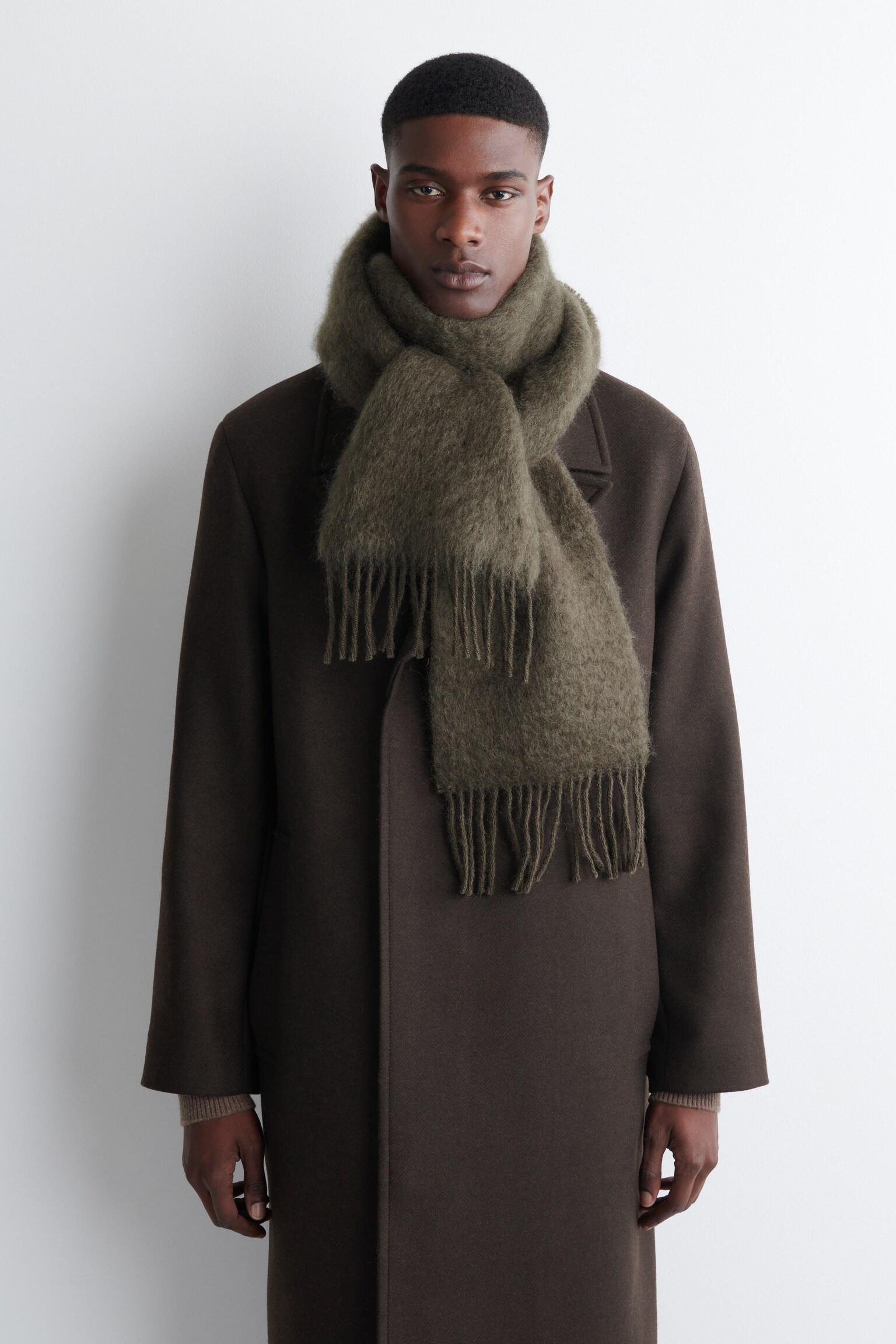 MOHAIRSCHAL MIT FRANSEN - DUNKLES KHAKI - 4