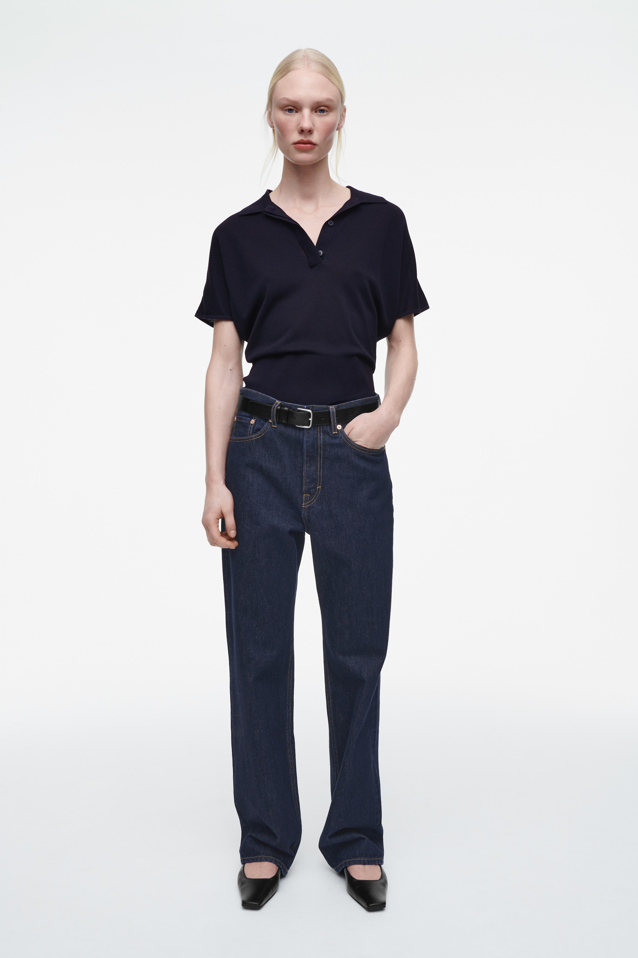 Grösseres Bild ansehen: POLOSHIRT AUS STRICK - DUNKLES NAVYBLAU - DAMEN | H&M CH 2