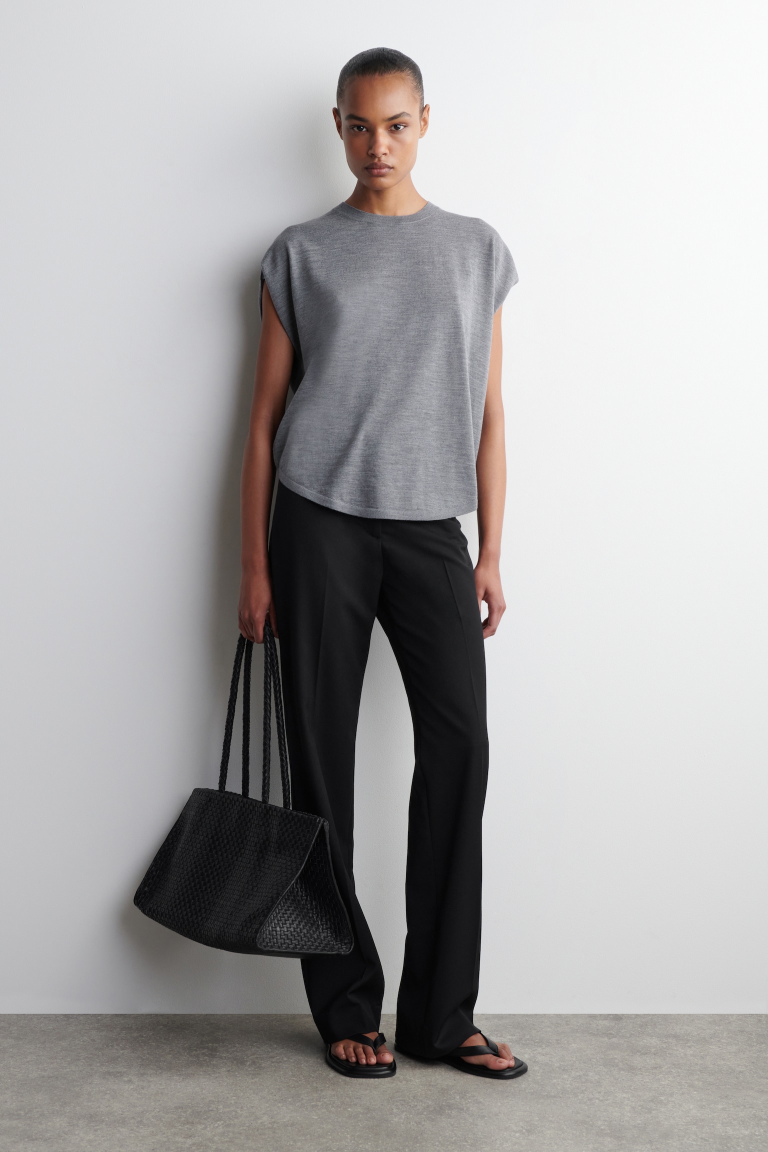 CIRCLE-CUT MERINO WOOL TOP - GREY MÉLANGE/BLACK - 7